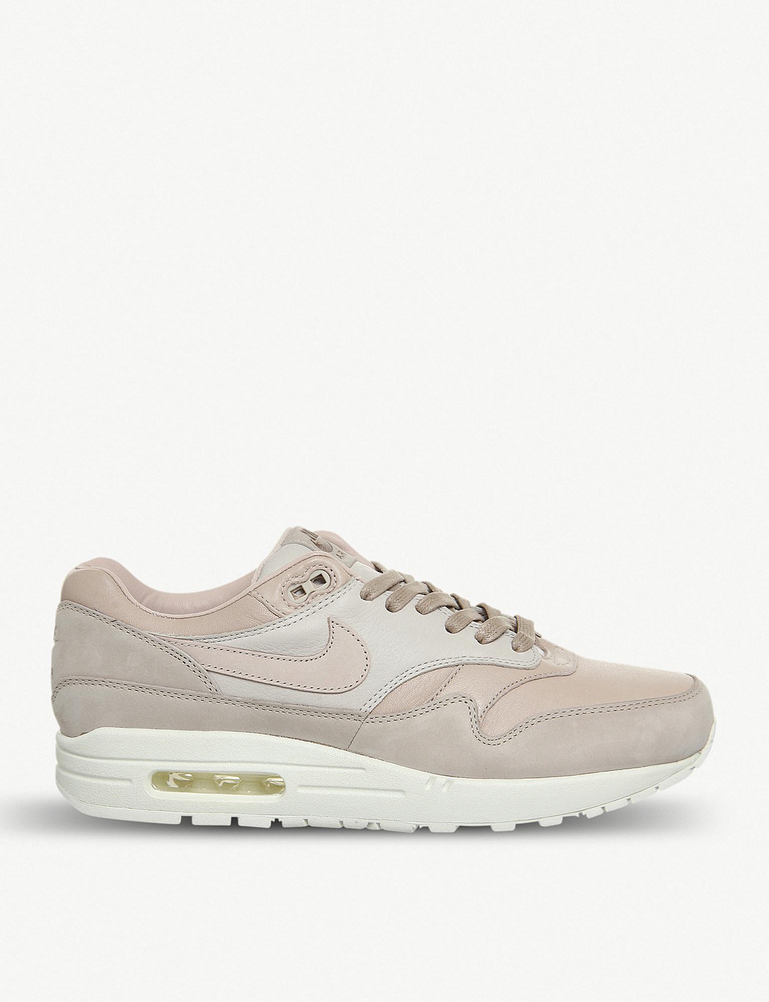 lyst nike air max 1 pinnacle di laboratorio formatori, al naturale lyst nike air max 1 pinnacle di laboratorio formatori, al naturale