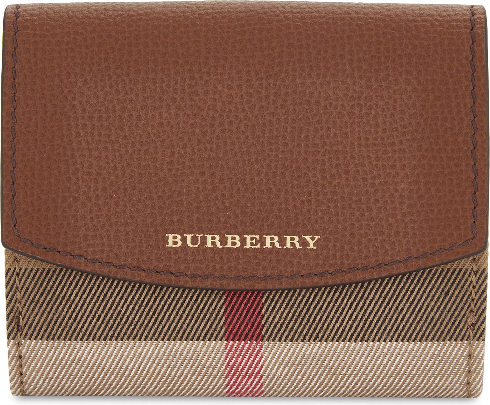 Burberry Luna House Check And Leather Wallet in Tan (Brown) | Lyst