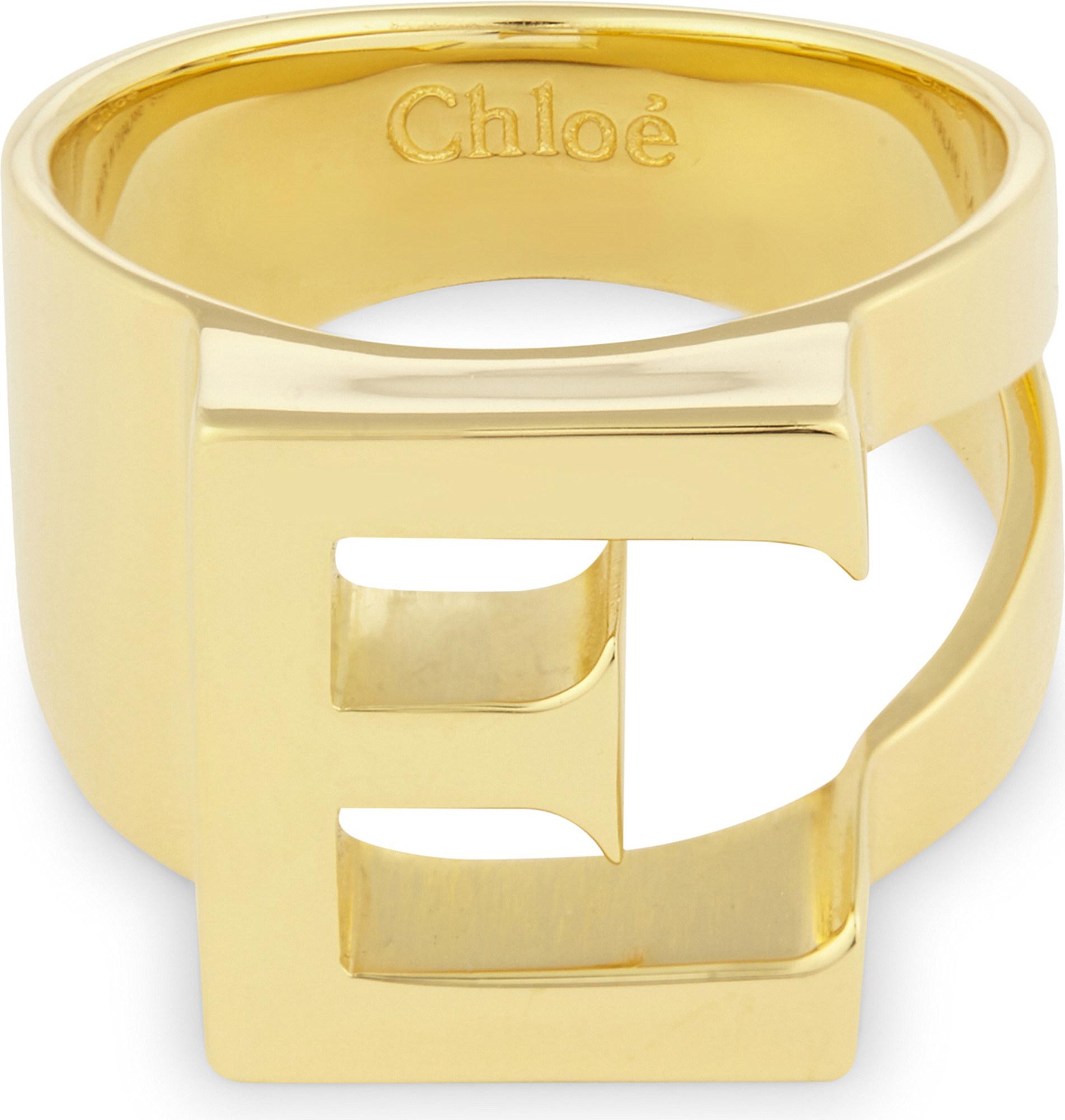 Chloé Alphabet E Ring in Gold (Metallic) - Lyst