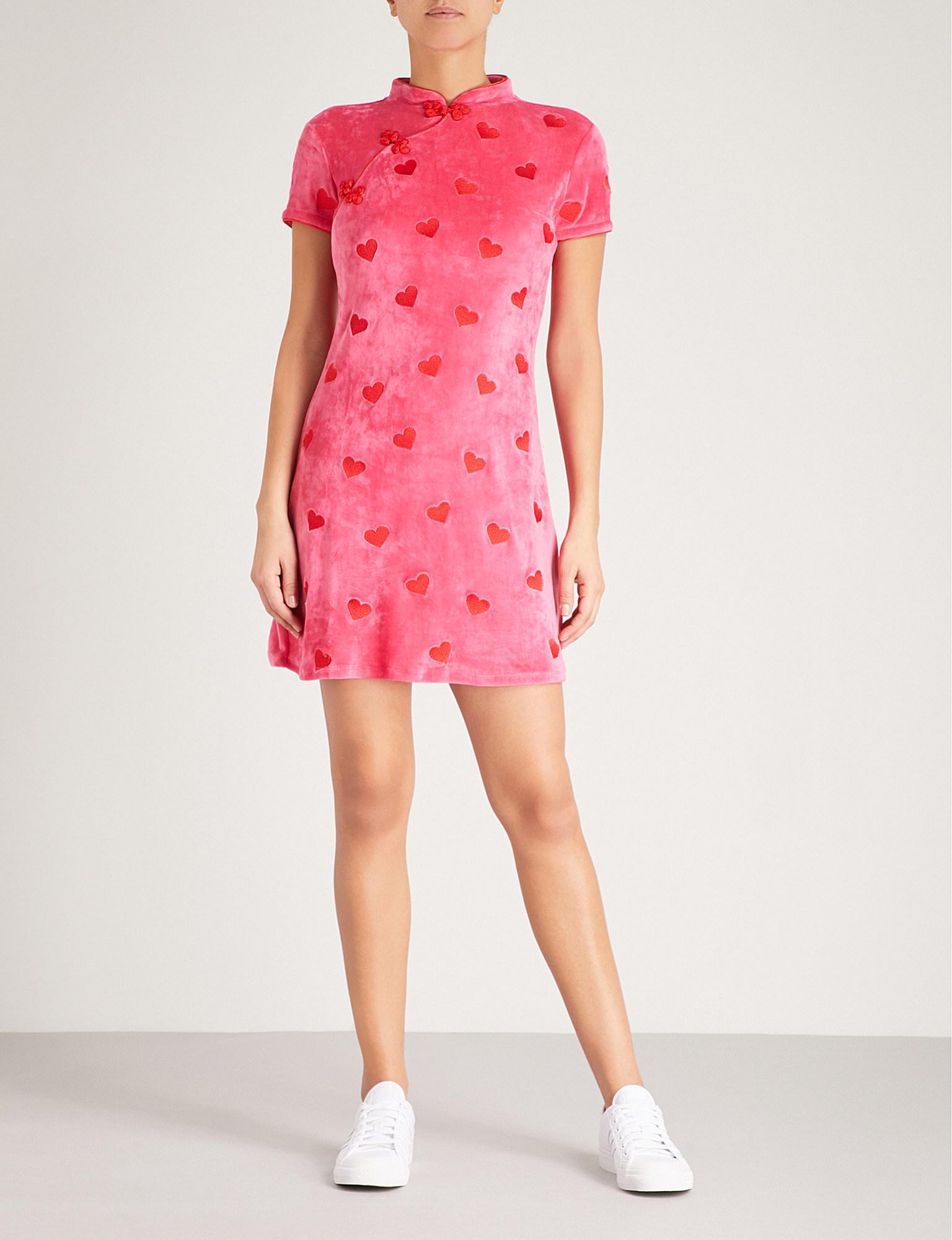 zipped dressing gown