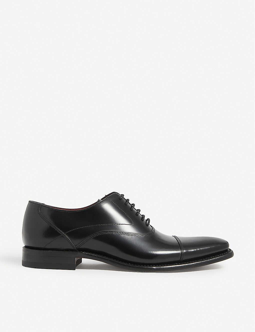 Loake Sharp Leather Oxford Shoes in Black for Men | Lyst UK