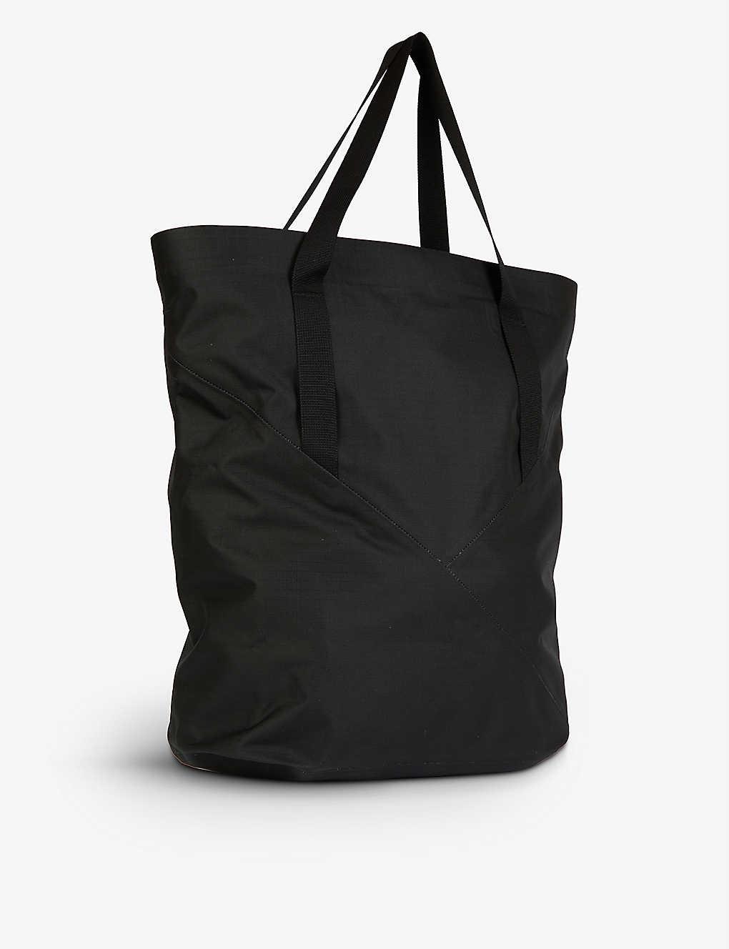 Arc'teryx Granville 18 Shell Tote Bag in Black | Lyst