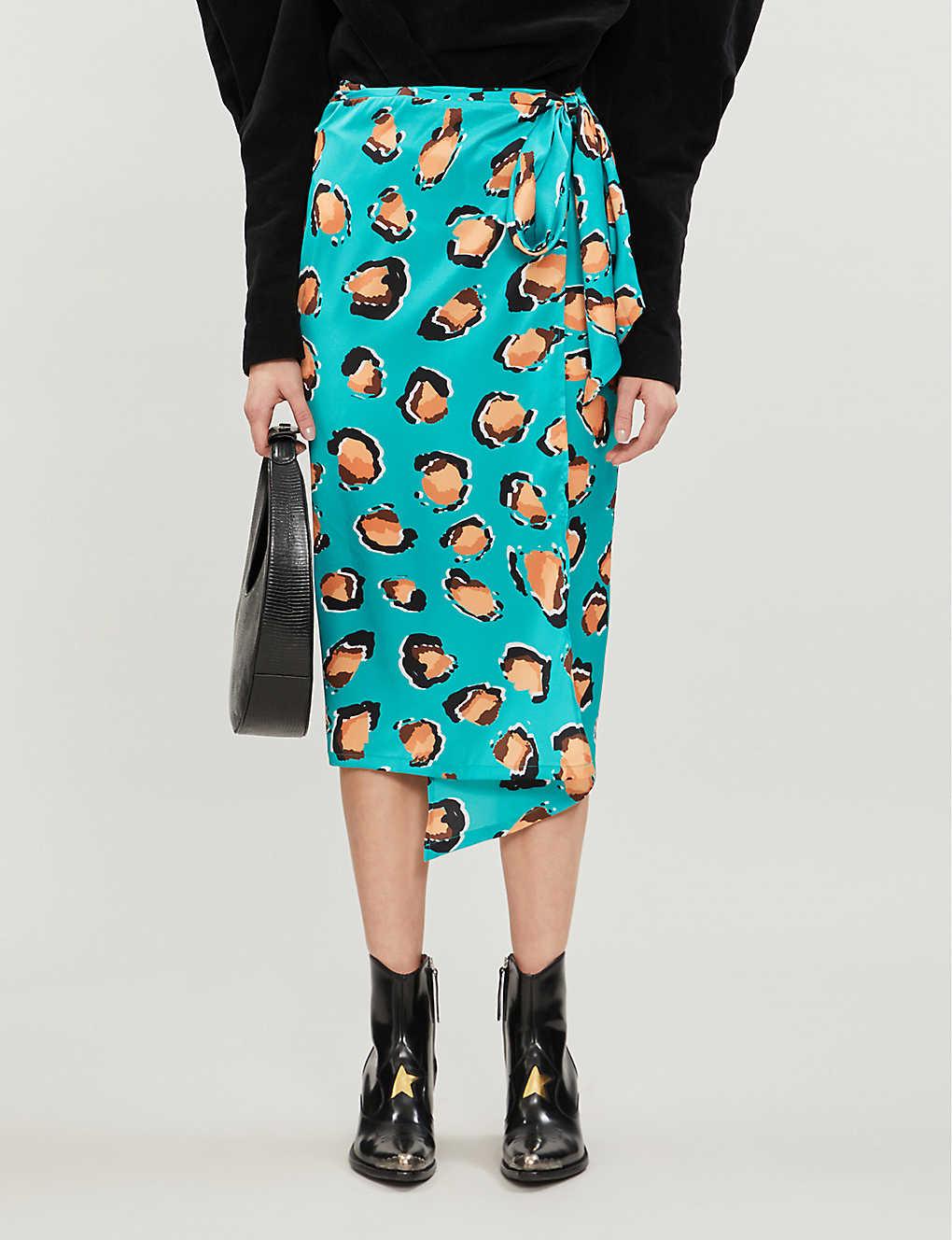 never fully dressed jaspre