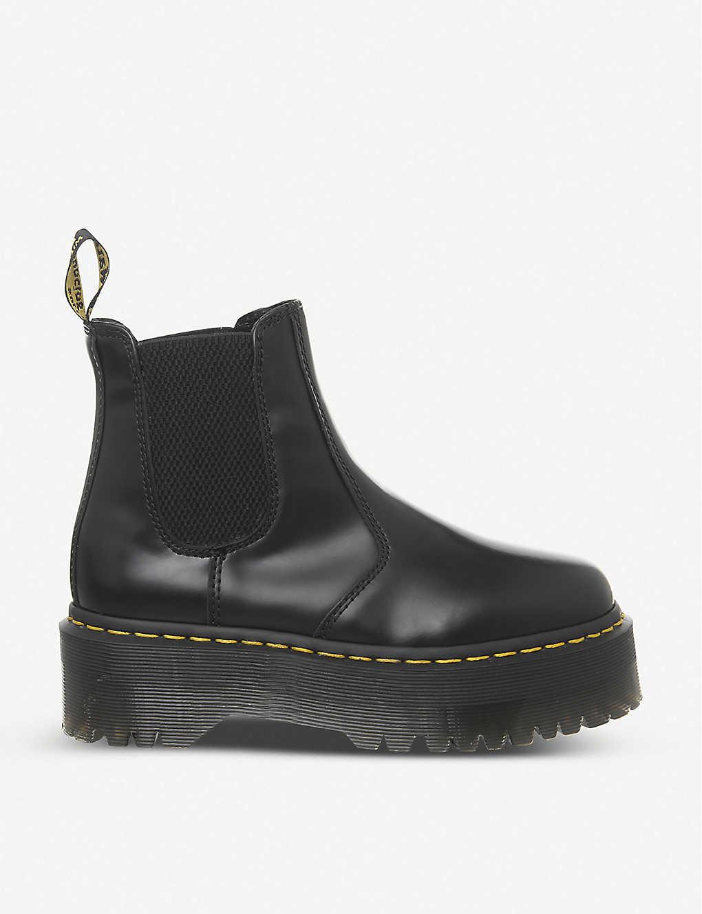 chelsea boots platform dr martens