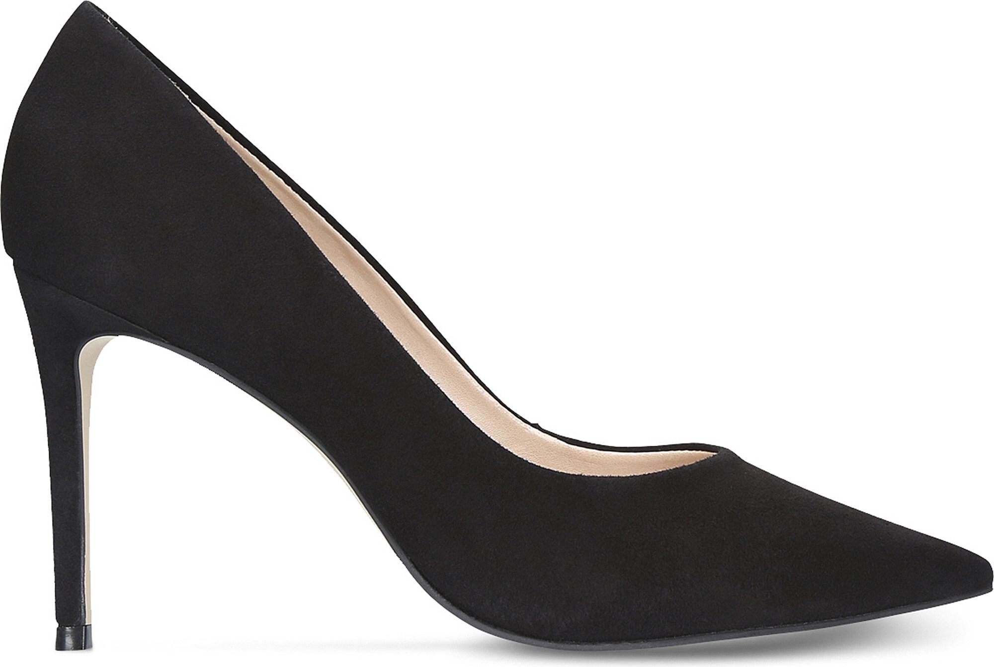 carvela alison courts