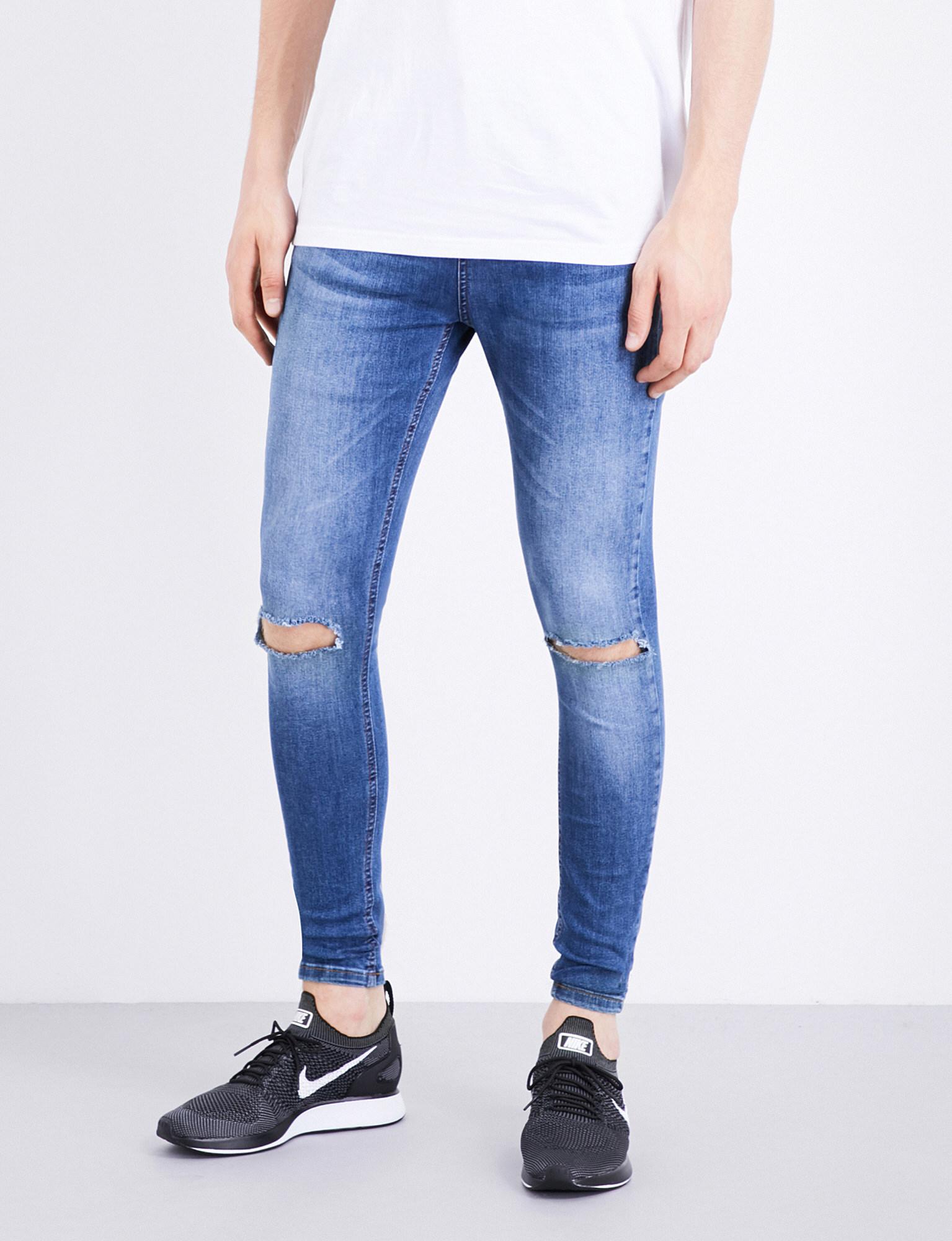 hera ripped jeans