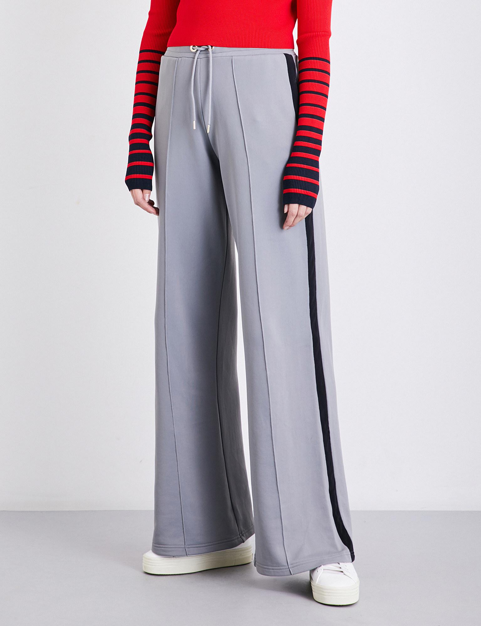 flared jogging pants
