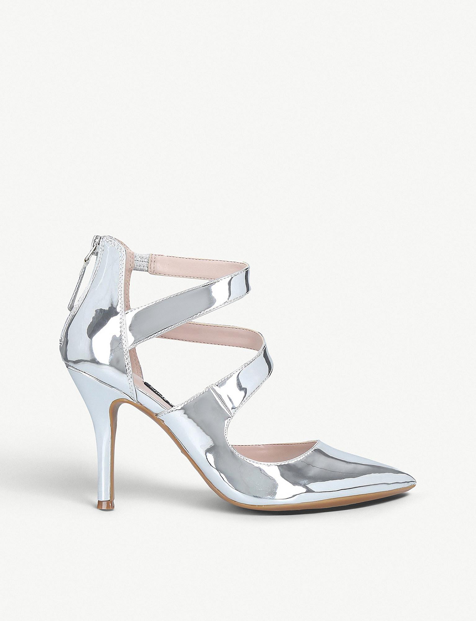 nine west silver pumps