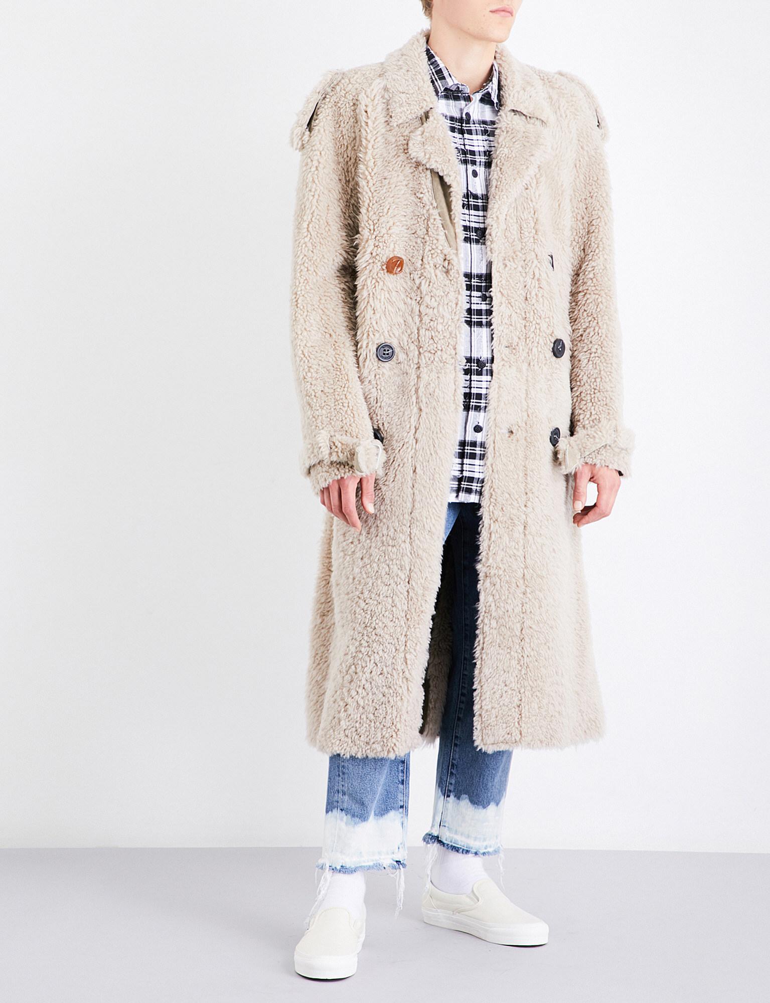 trench off white