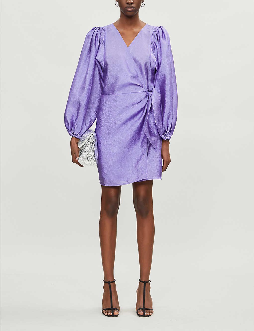 Samsøe & Samsøe Magnolia Puffed-sleeve Woven Mini Wrap Dress in Purple |  Lyst