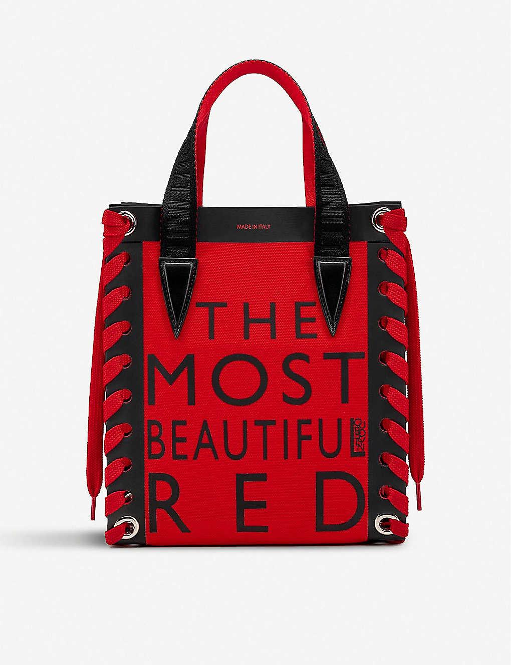 Is This the Most Photogenic Bag Ever?