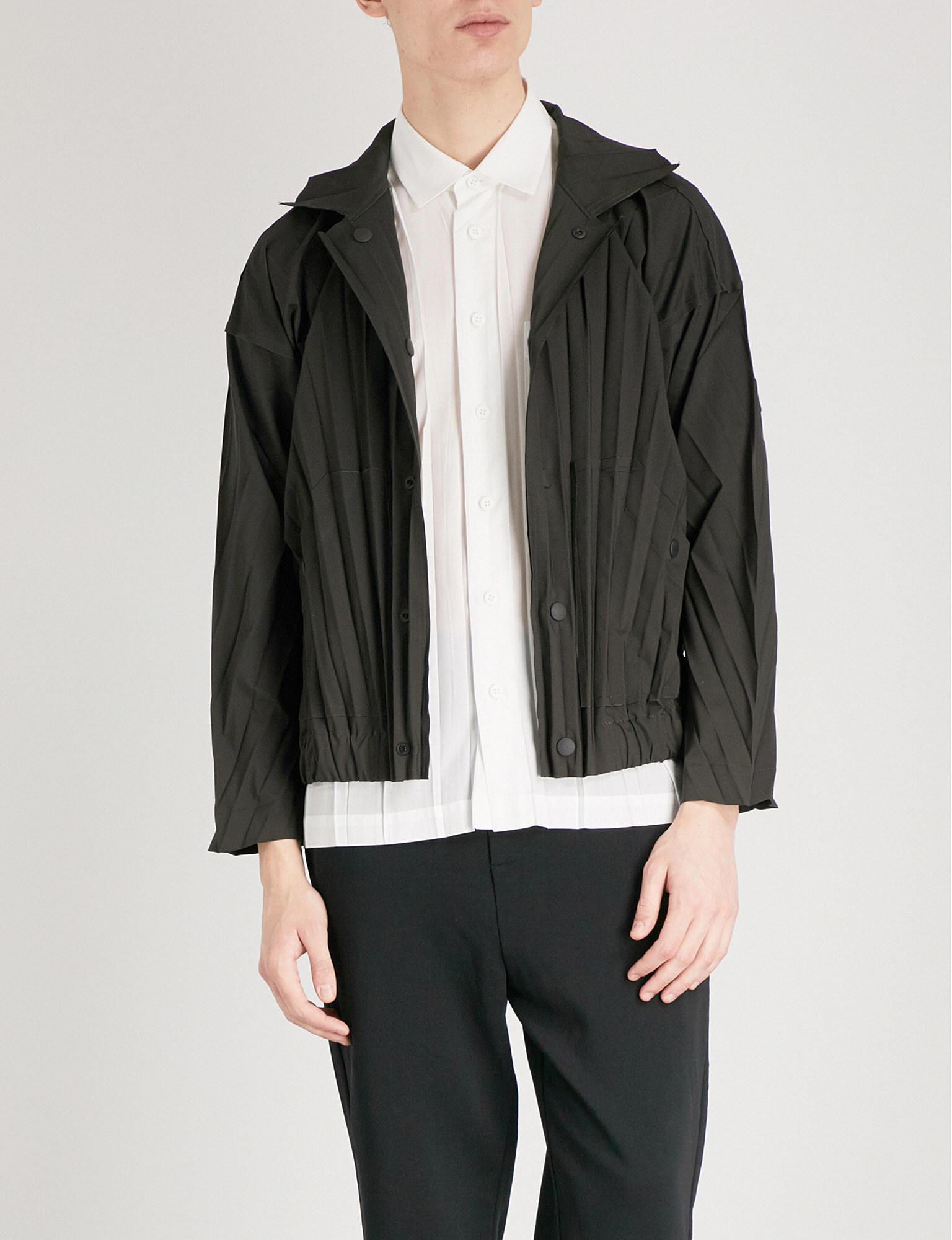 Homme Plissé Issey Miyake Collared Pleated Jacket in Gray for Men