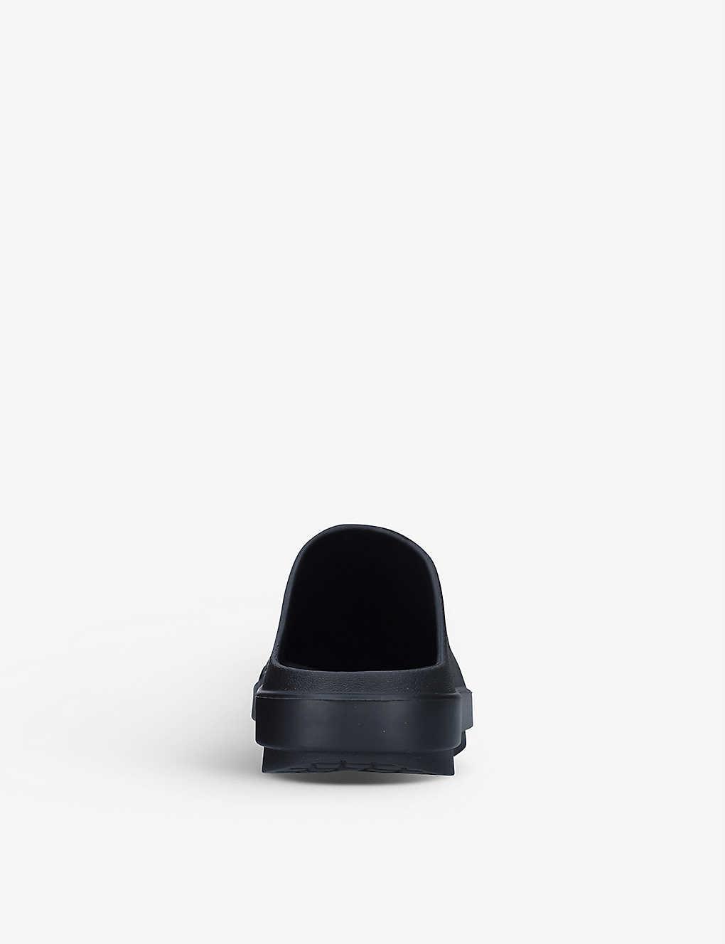 Oofos soloist clog new arrivals