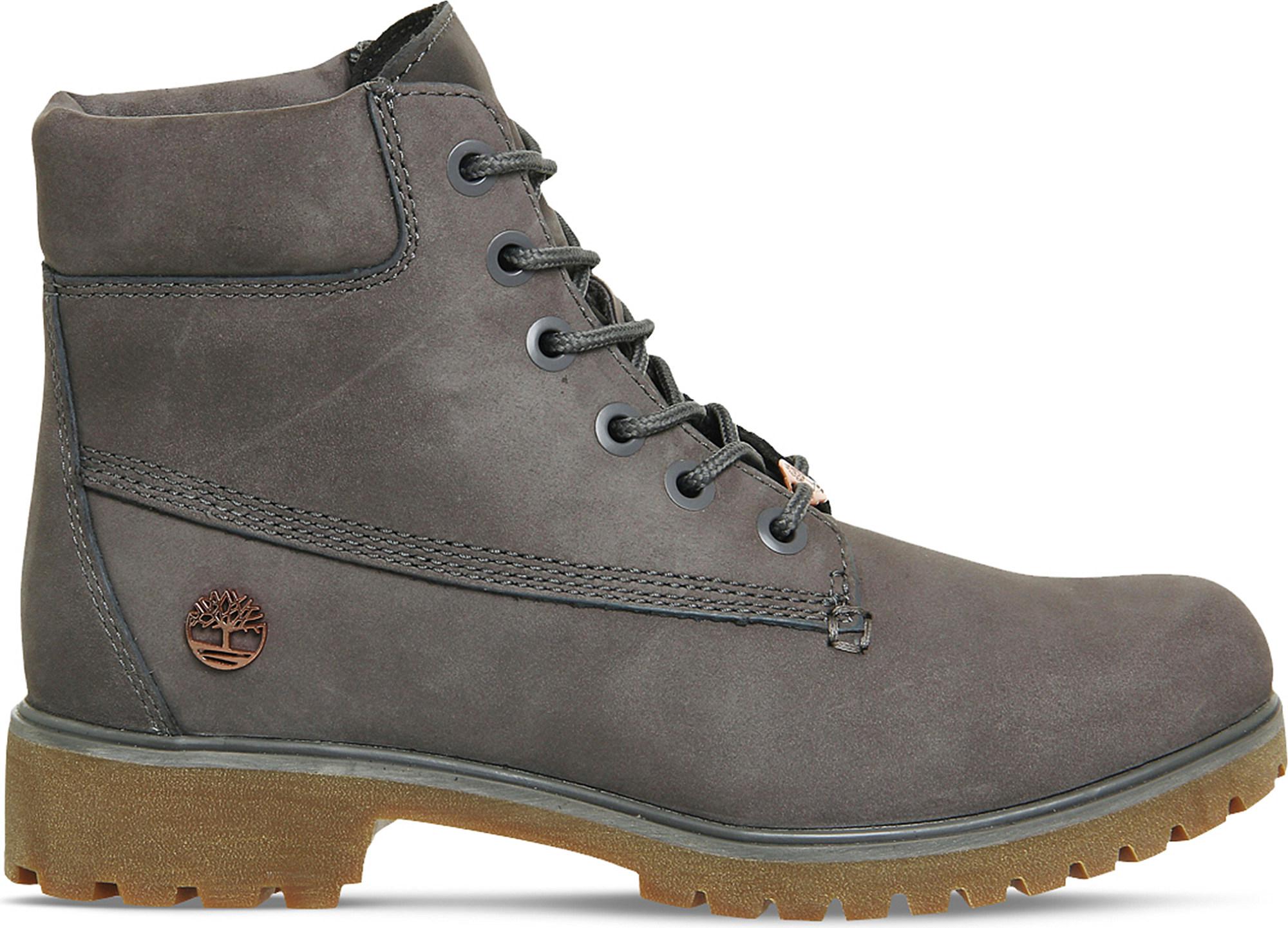 timberland eiffel tower