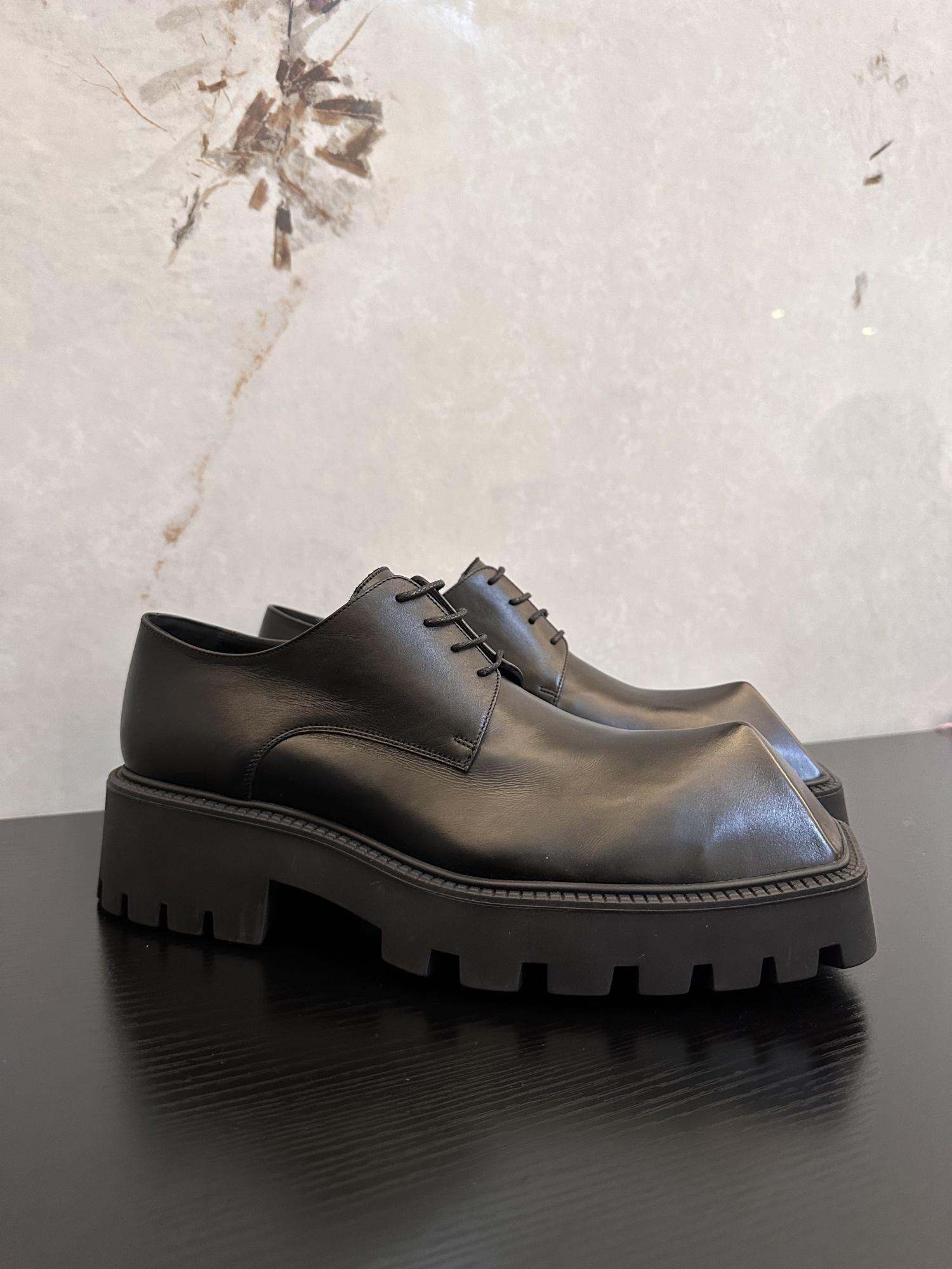 balenciaga-1000-Rhino-Derby-