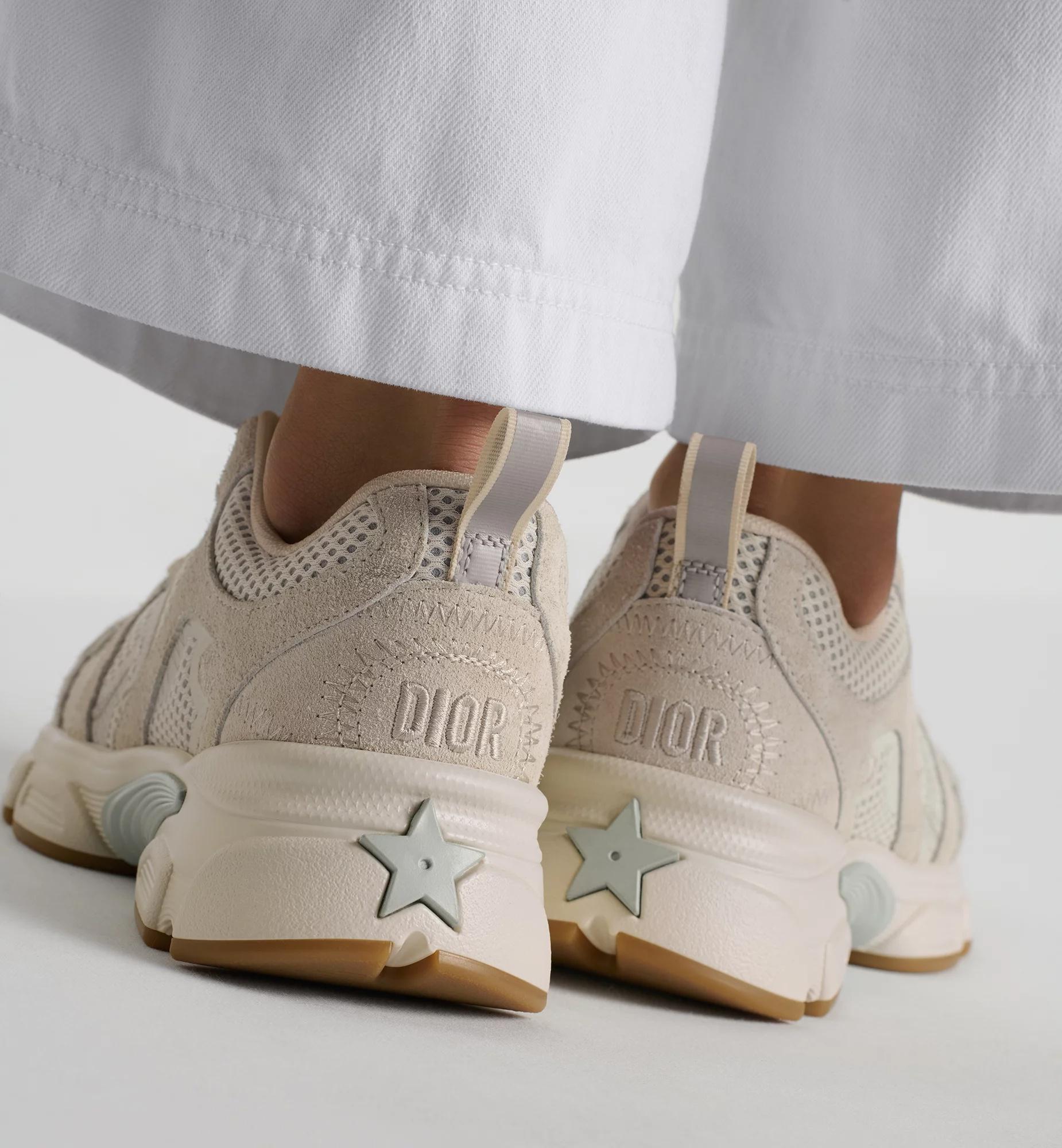 Dior Chrono Sneaker in Natural | Lyst