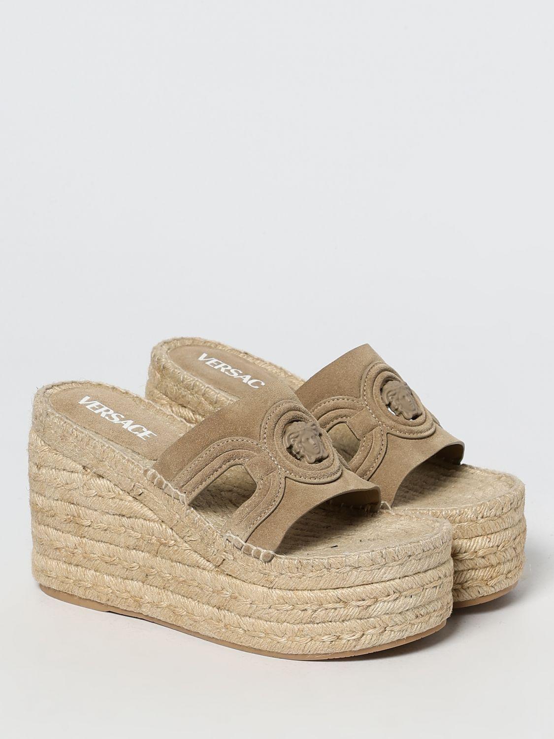 フラットシューズ VERSACE Woman Espadrilles Black 1017852DVT2P 1B000 VERSACE Woman Espadrilles Black 1017852DVT2P 1B000 (VERSACE