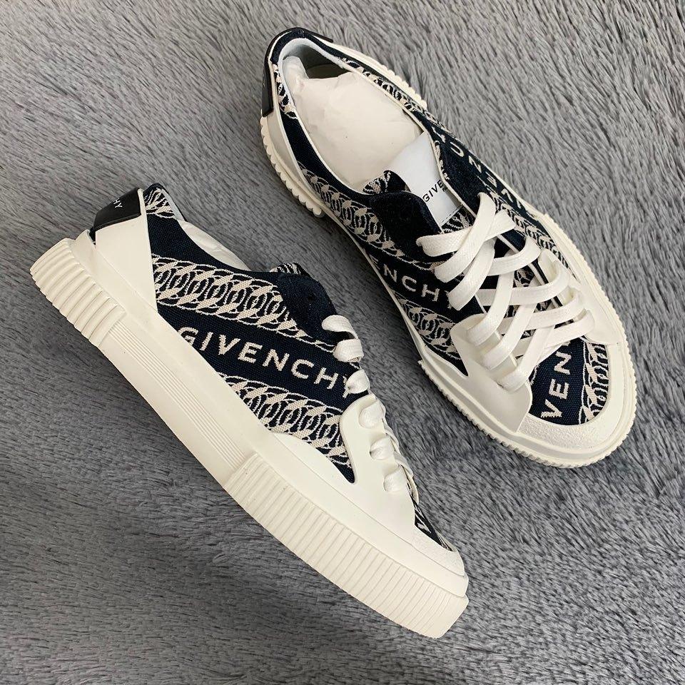 Givenchy Chain Tennis Sneakers in White | Lyst