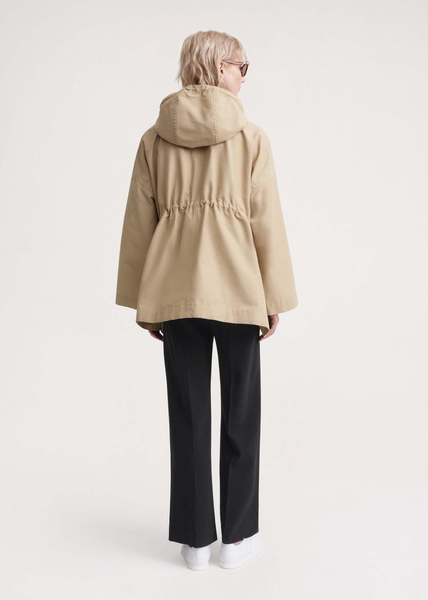 TOTEME Hooded Drawstring Parka in Natural | Lyst