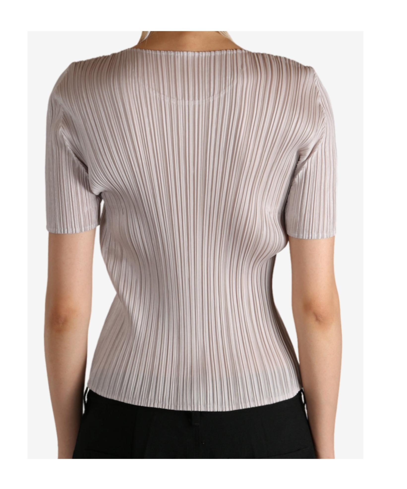 PLEATS PLEASE ISSEY MIYAKE – isseymiyake.com