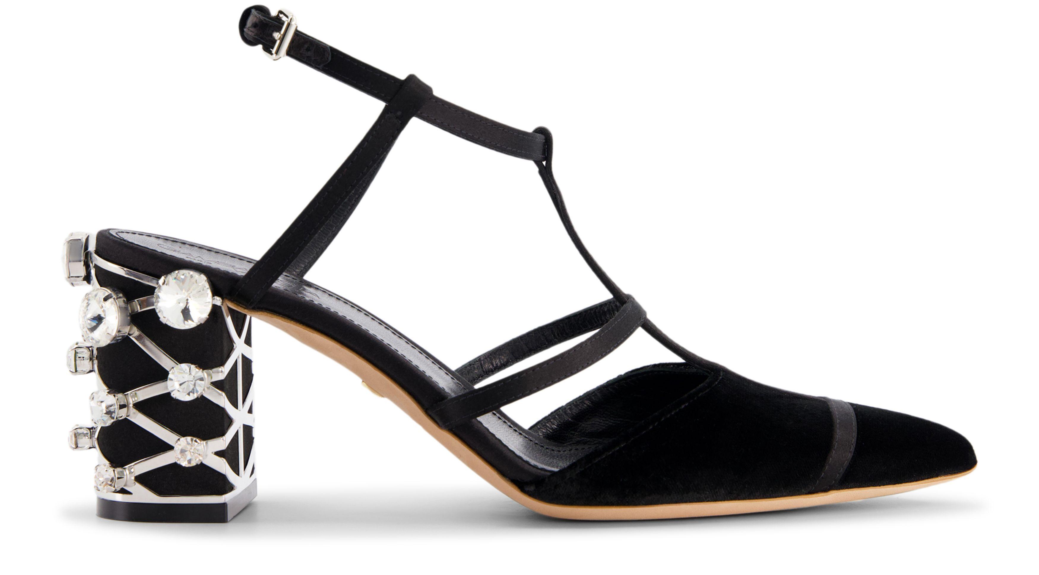 GIAMBATTISTA VALLIビジュー装飾 シューズ 黒 GIAMBATTISTA VALLIビジュー装飾 シューズ 黒
