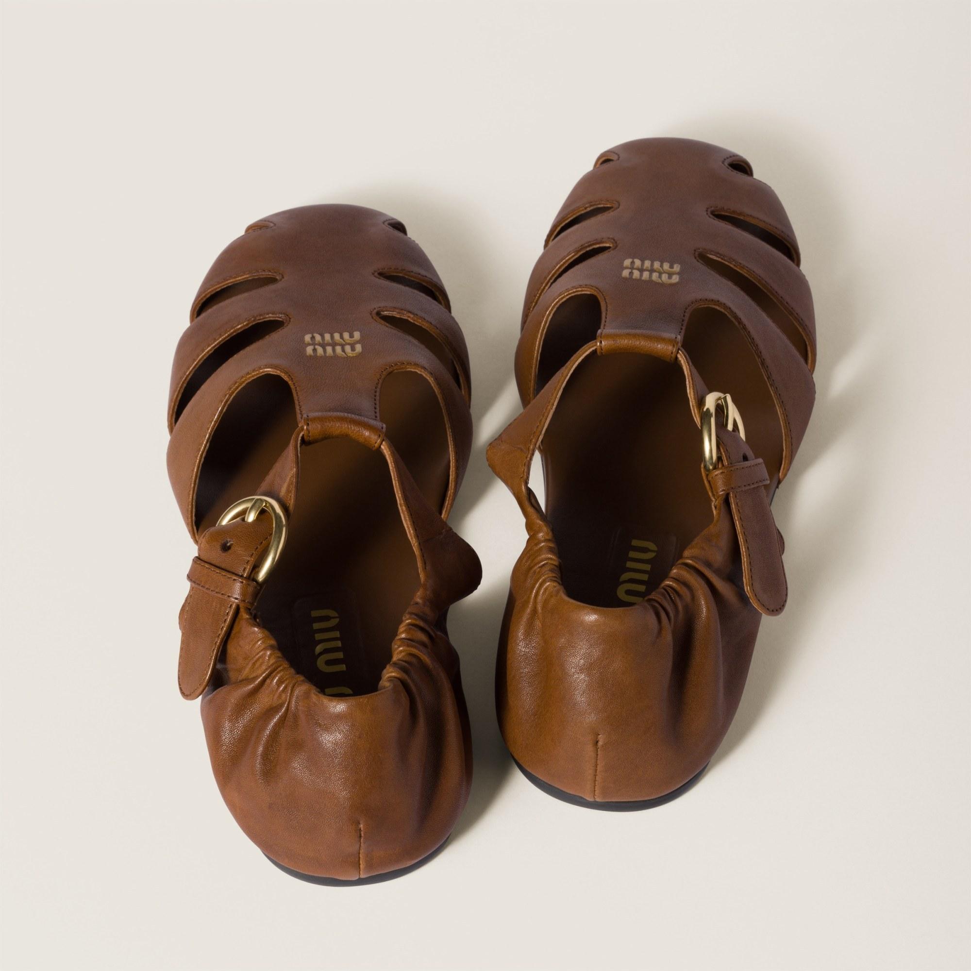 サンダル・ミュール MIU MIIU 5X372E_EFX_F0NB RUCHES NAPPA LEATHER SANDALS Briarwood Ruches Nappa Leather Sandals | Miu Miu