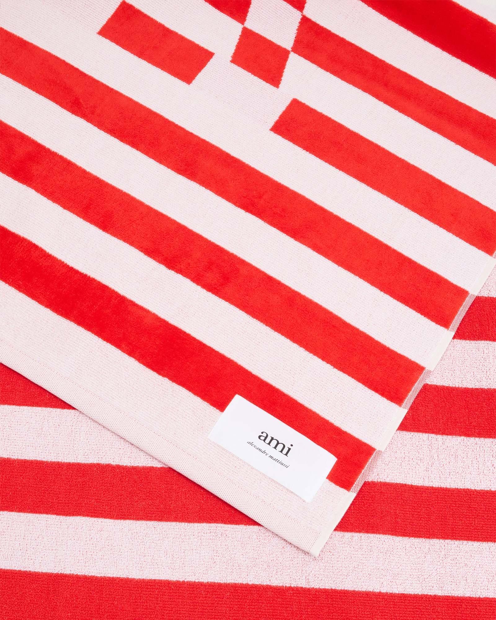 Ami Paris Beach towels for Women | Online Sale up to 31% off | Lyst