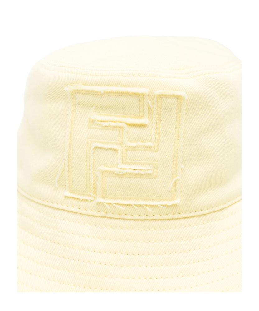 フェンディ フェンダーチェ　黄ばみ バケットハット ホワイト キャンバス フェンディ フェンダーチェ 黄ばみ バケットハット ホワイト