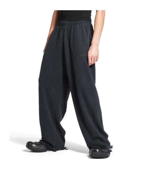 [BALENCIAGA]Nail Polish Cropped Sweatpants スウェットパンツ Balenciaga Nail Polish Cropped Sweatpants in Faded Black