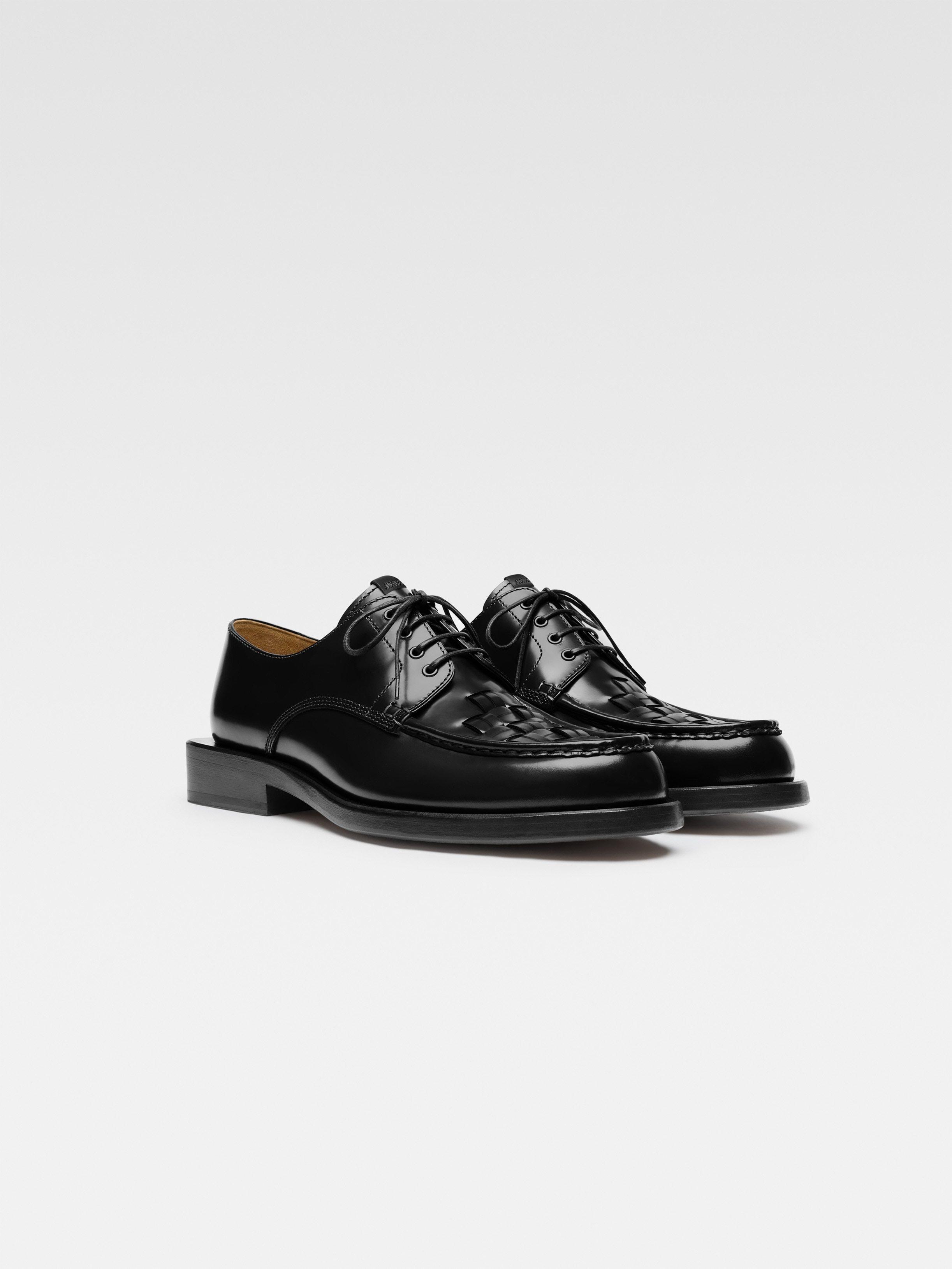 サンダル JACQUEMUS Les Derbies Tressees Black JACQUEMUS Les Derbies Tressees Black – MAISONDEFASHION.COM