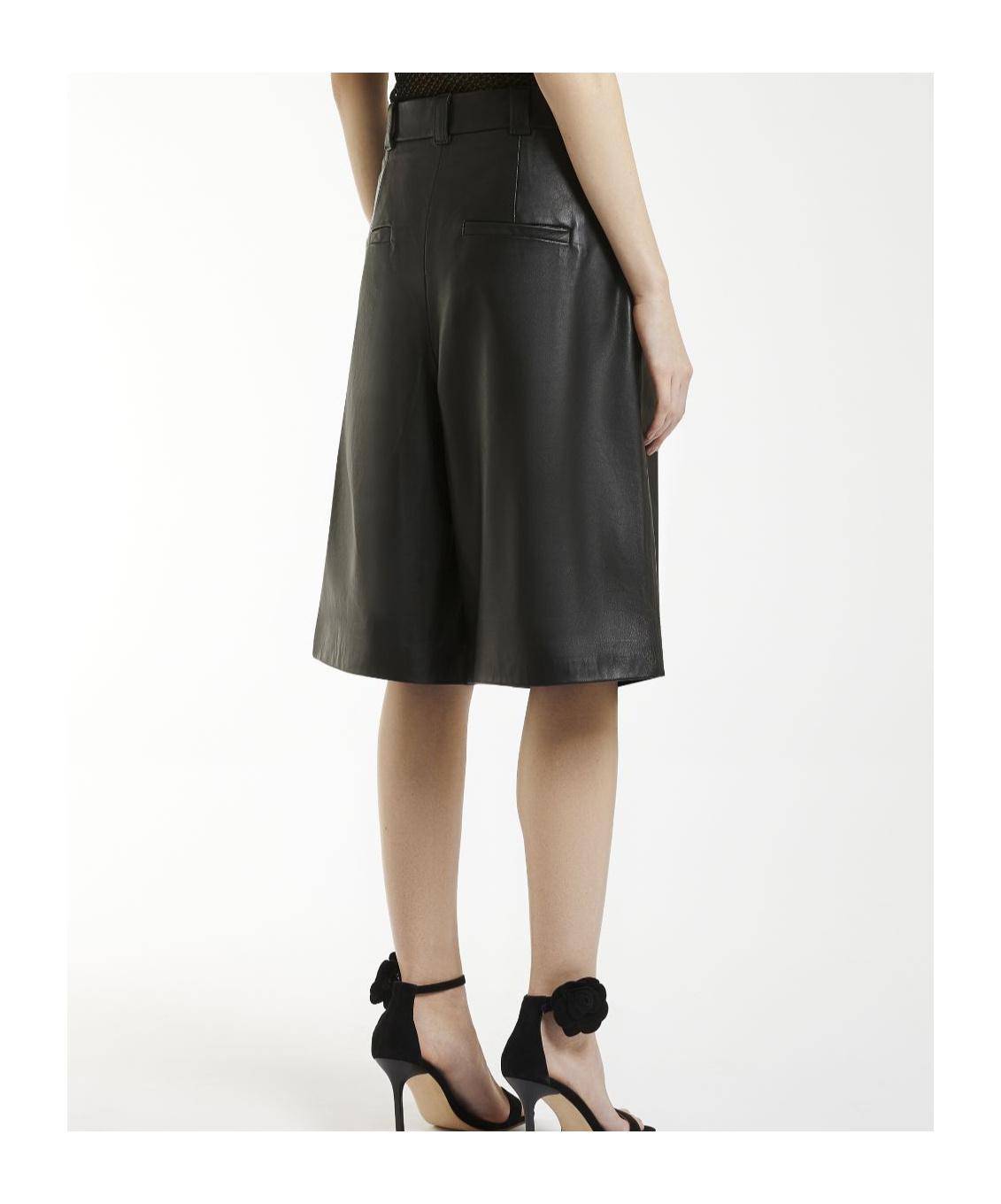 ショートパンツ Marella Leather Bermuda Capsule Shorts Marella Leather Maxi Bermuda Shorts in Black | Lyst