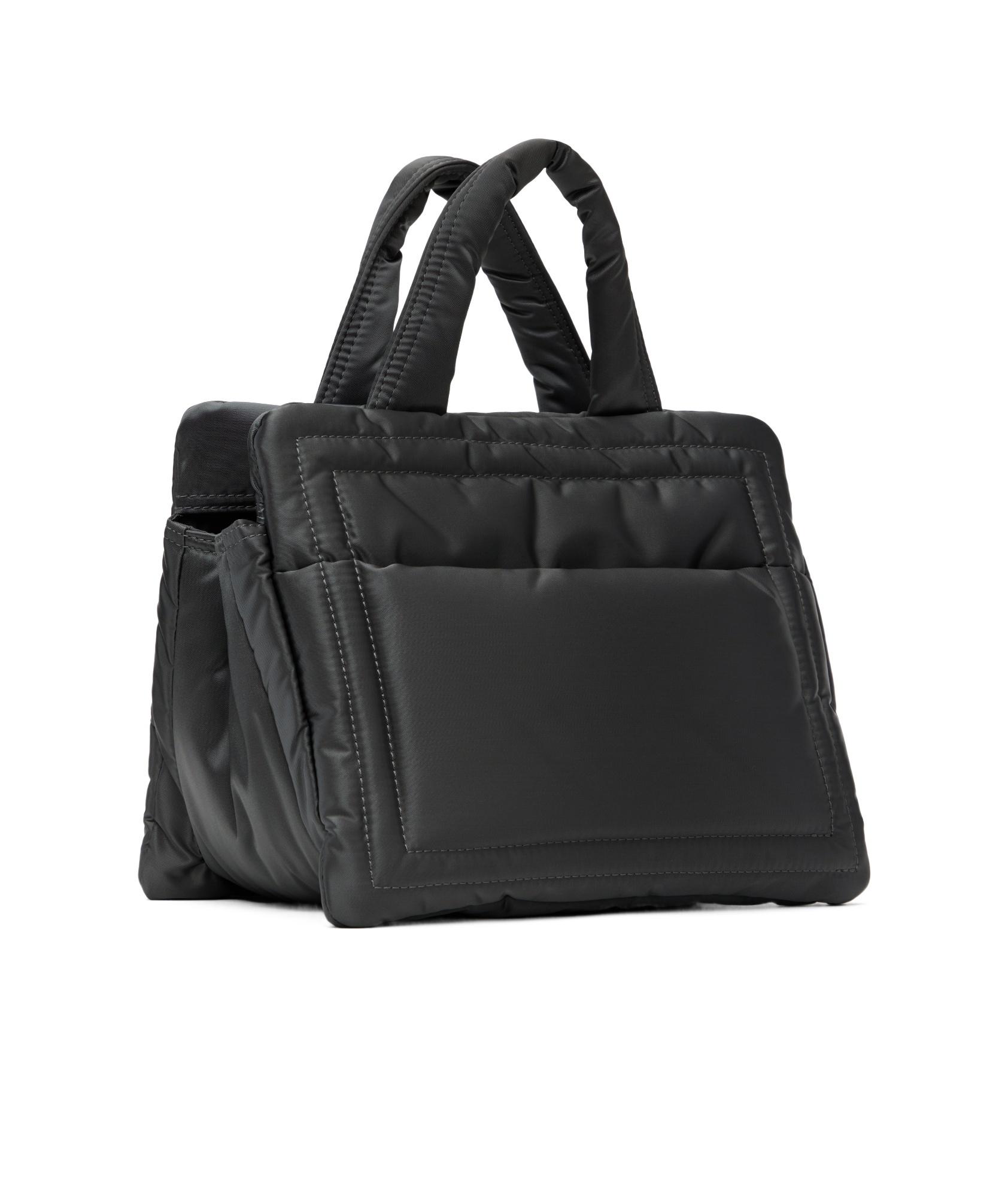 【Vivienne Westwood】Small Margaret ロゴ パデッドバッグ Vivienne Westwood Margaret Logo Detailed Small Bag in Black