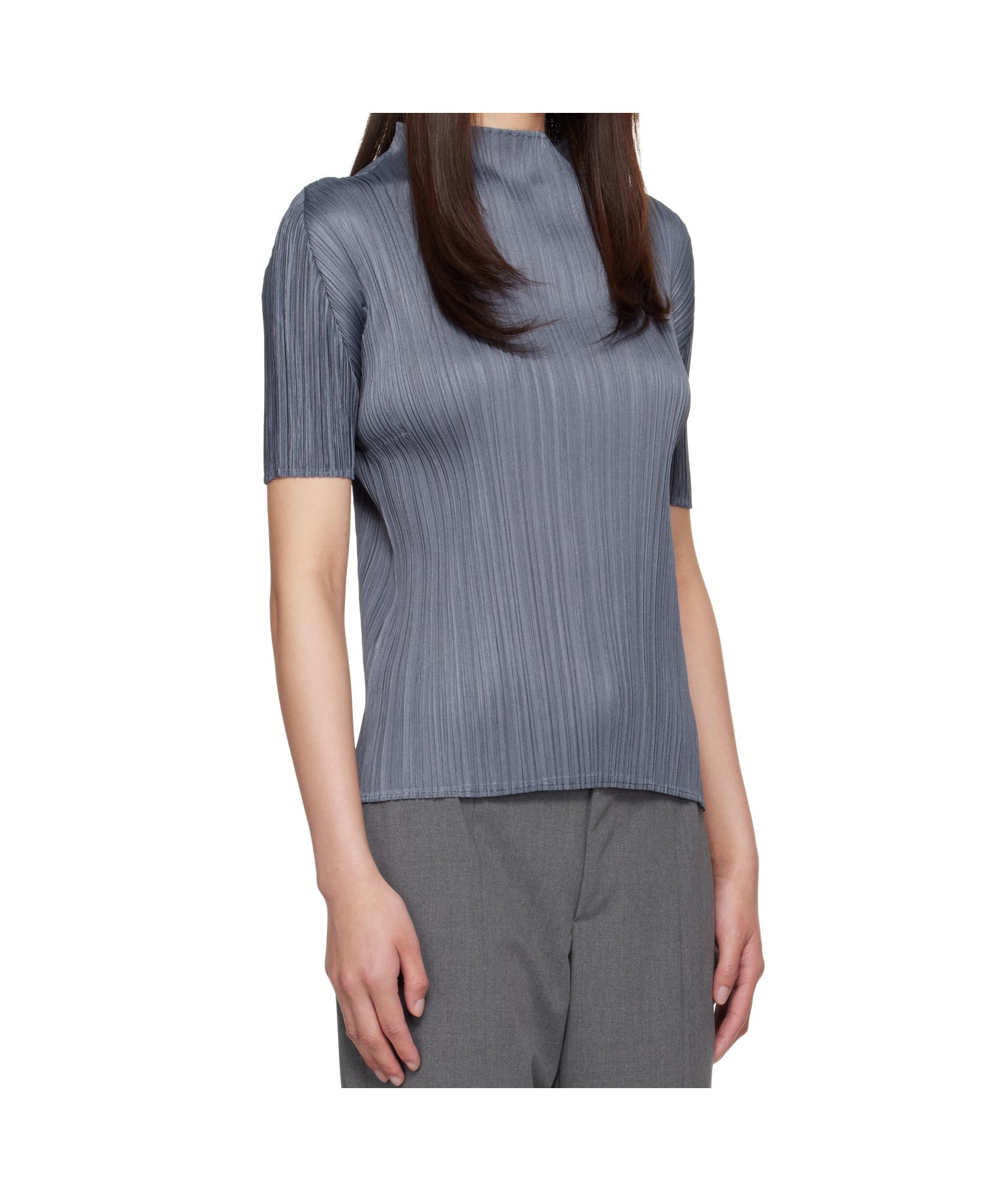 Pleats Please Issey Miyake T-shirts for Women | Online Sale