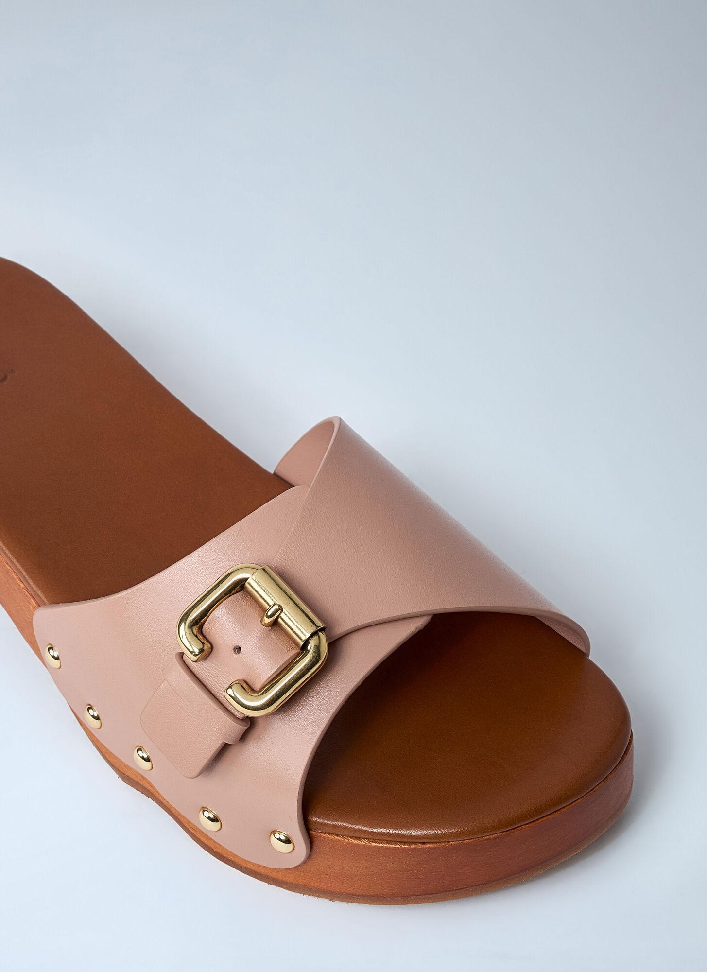 シューズ・サンダルその他 CHLOE Woman Flat sandals White C22U188Z3 101 Chloe クロエ サンダル レディース ホワイト 22U188Z3 101 WOODY