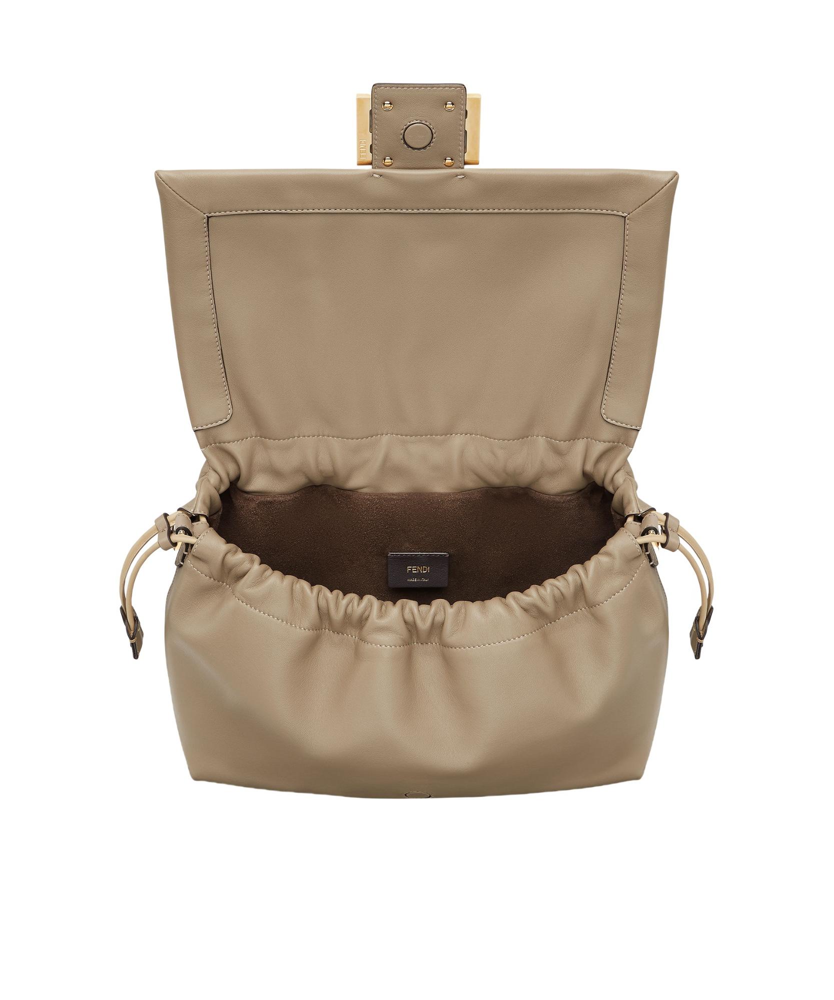 Fendi Mamma Baguette Drawstring Shoulder Bag in Natural | Lyst