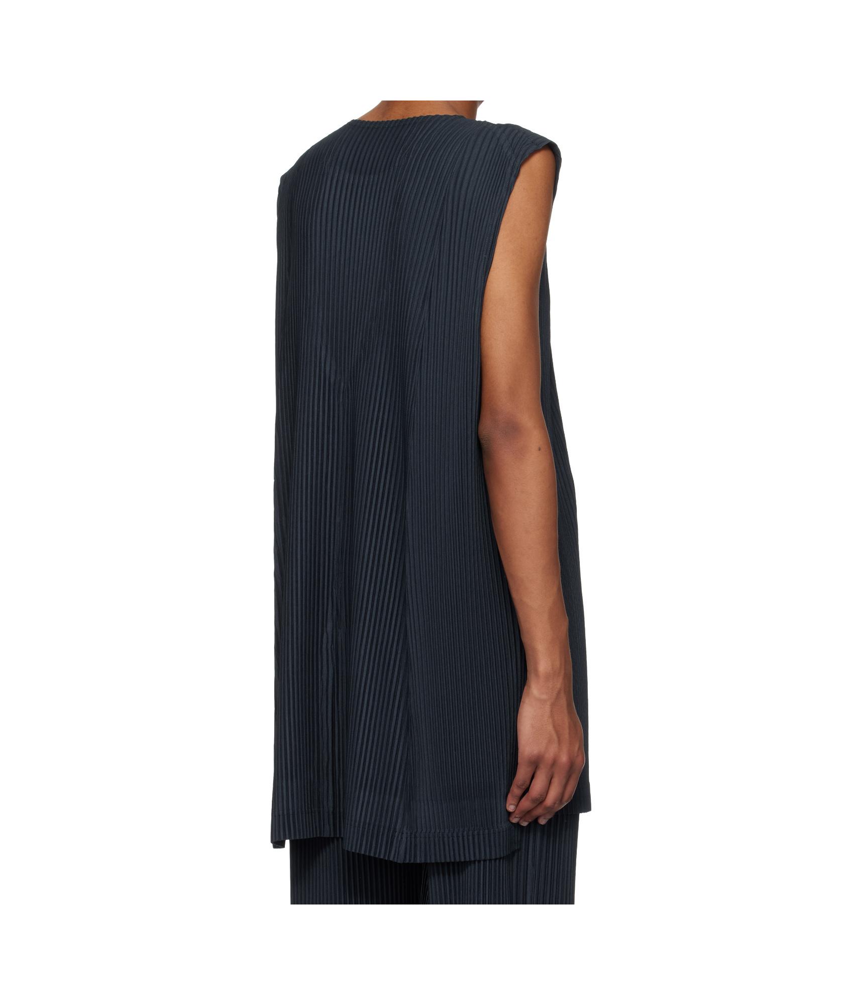Homme Plissé Issey Miyake Sleeveless t-shirts for Men