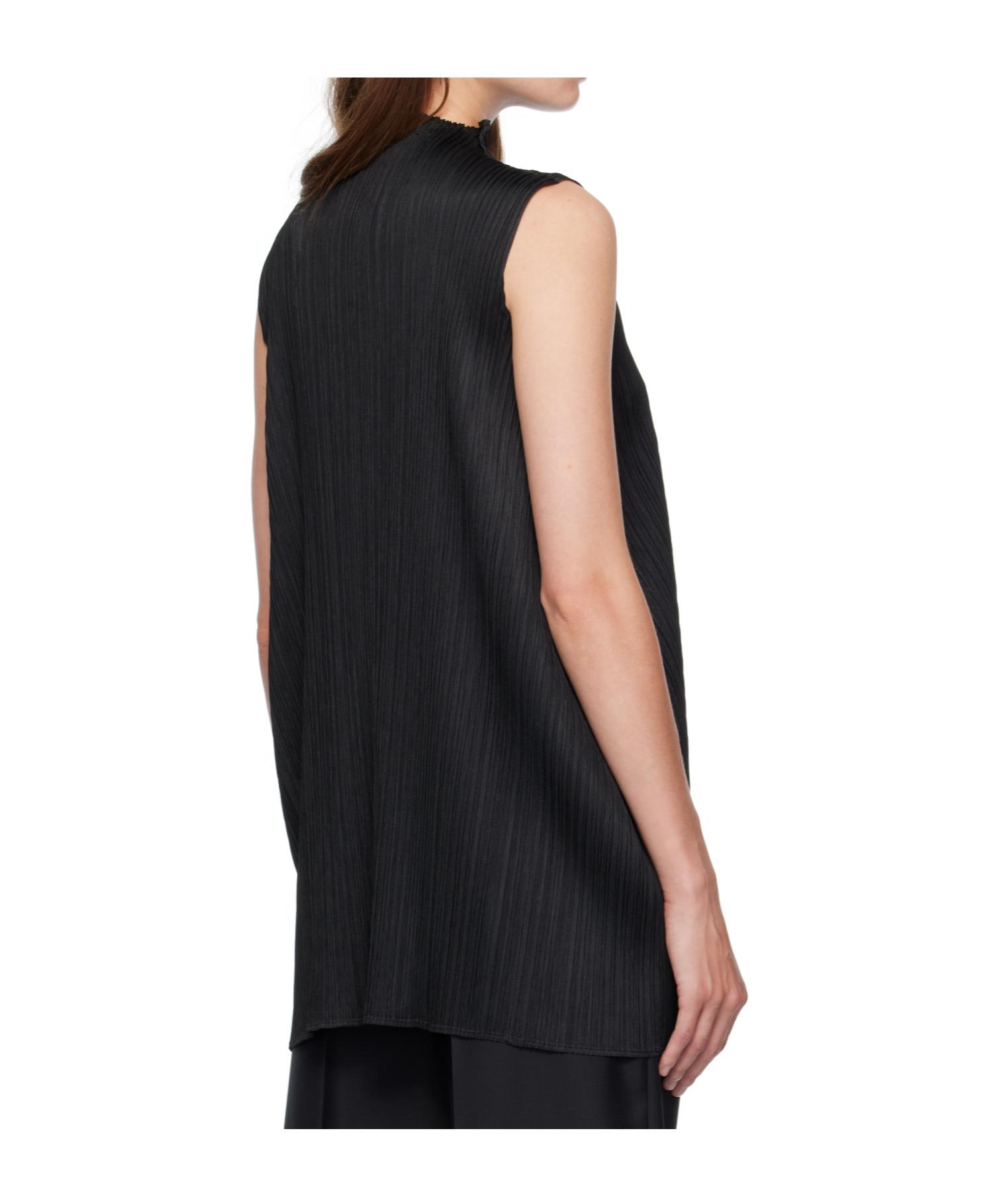 Pleats Please Issey Miyake Sleeveless and tank tops for