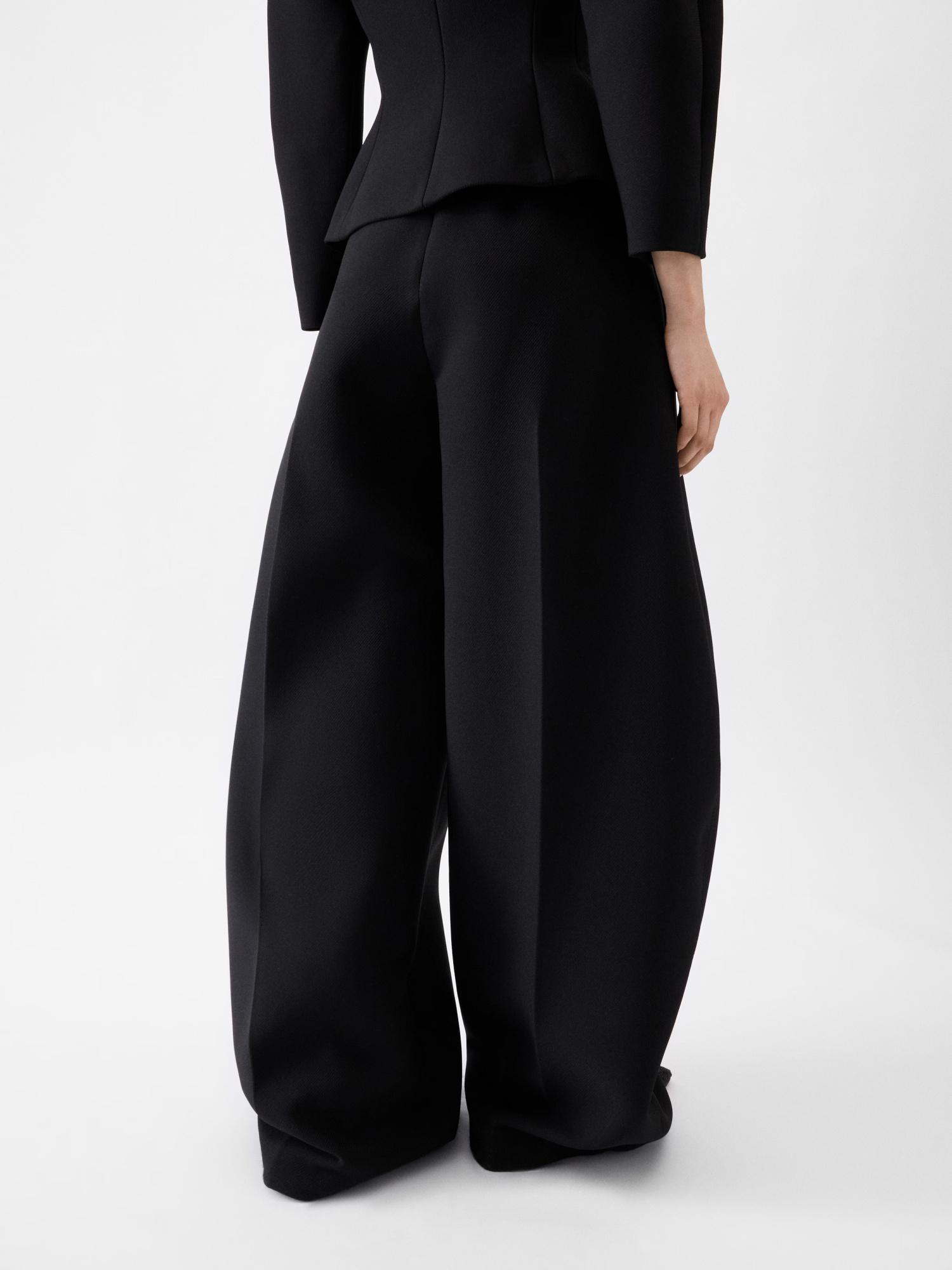 Jacquemus Pants for Women | Online Sale up to 61% off | Lyst