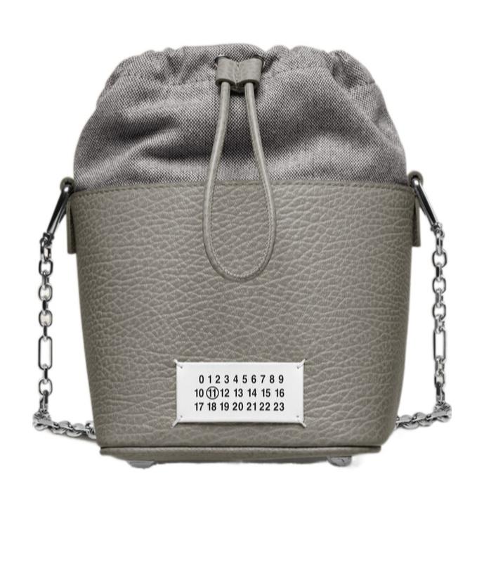 ショルダーバッグ・ポシェット MAISON MARGIELA CHALK LEATHER AND FABRIC 5AC BUCKET BAG Chalk leather and fabric 5AC bucket bag – G&B