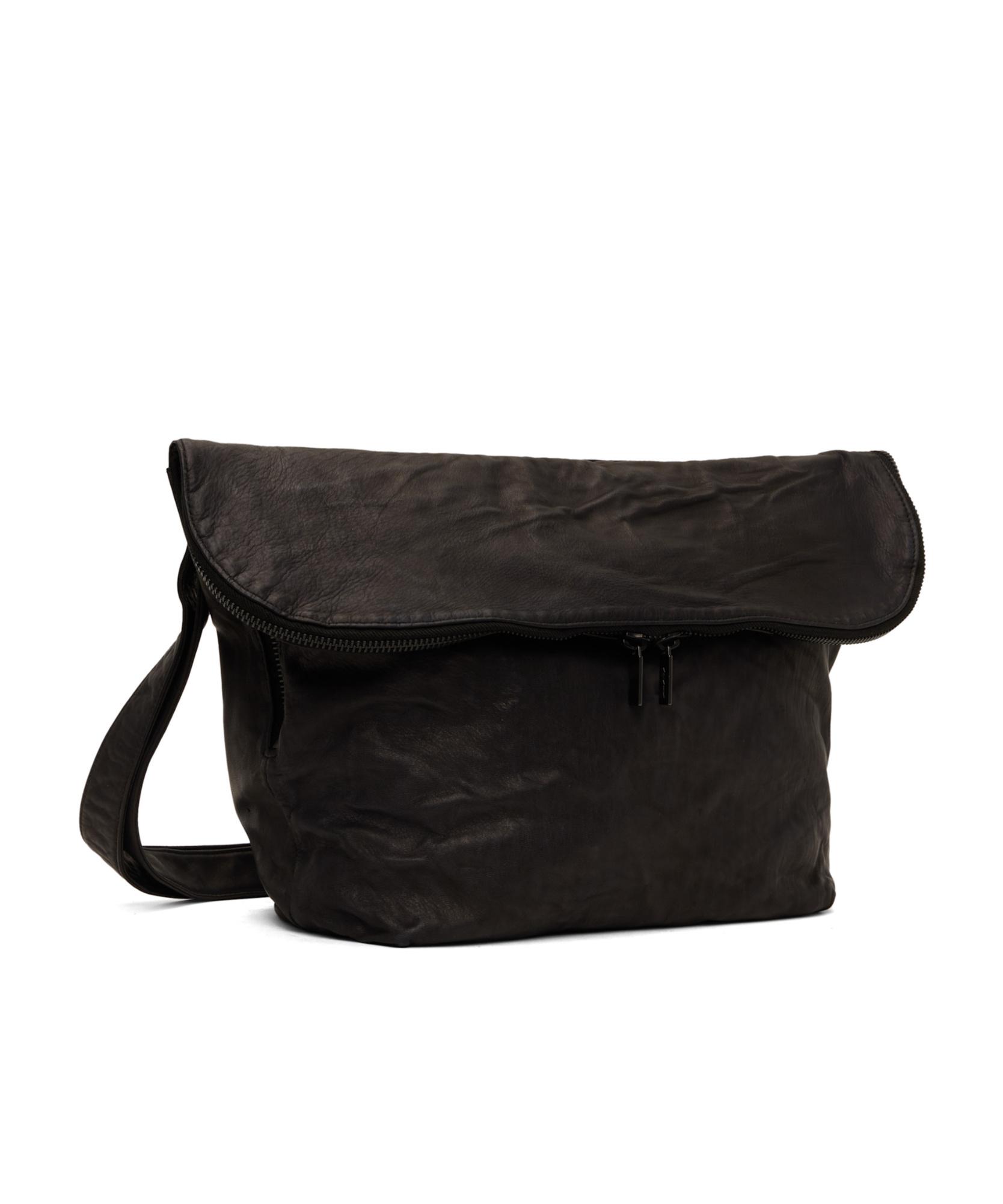 Yohji Yamamoto Messenger bags for Men | Online Sale up to 48 Yohji Yamamoto Messenger bags for Men | Online Sale up to 48