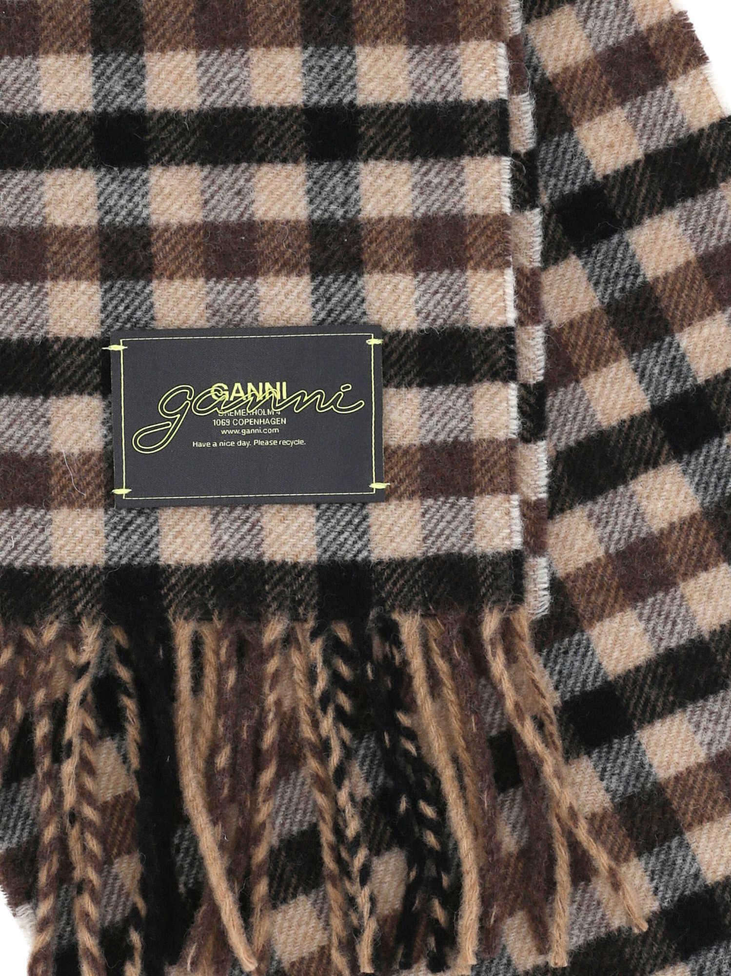 スカーフ Ganni Scarf With Ruffle GANNI Scarf With Ruffle | italist | REVERSIBLE