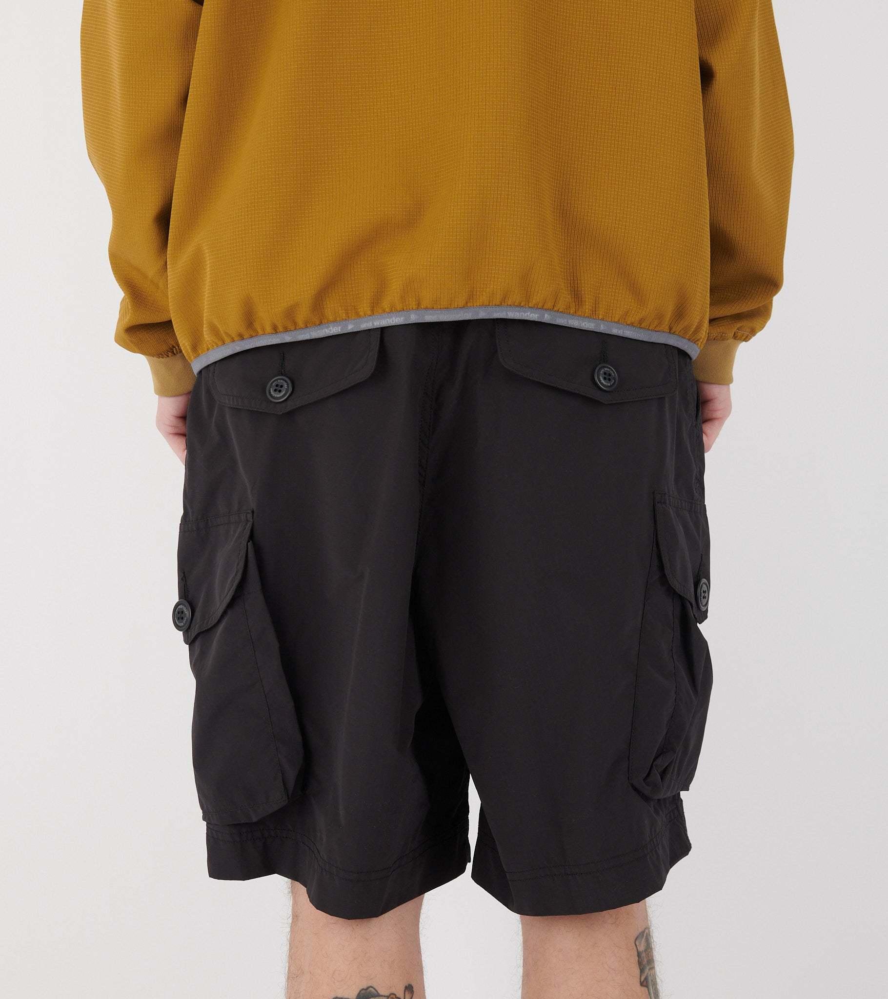 and wander Oversized Cargo Shorts in Black for Men | Lyst