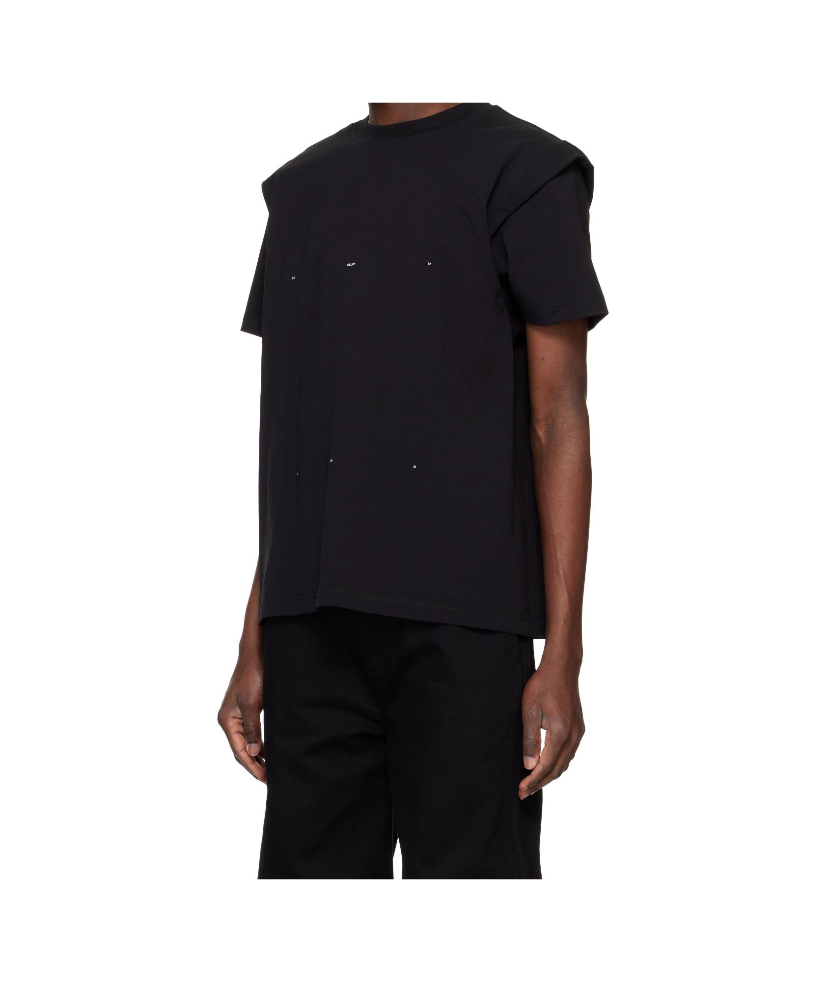 HELIOT EMIL ブラックoutline logo Tシャツ HELIOT EMIL Outline Logo Tシャツ | ブラック | FARFETCH JP