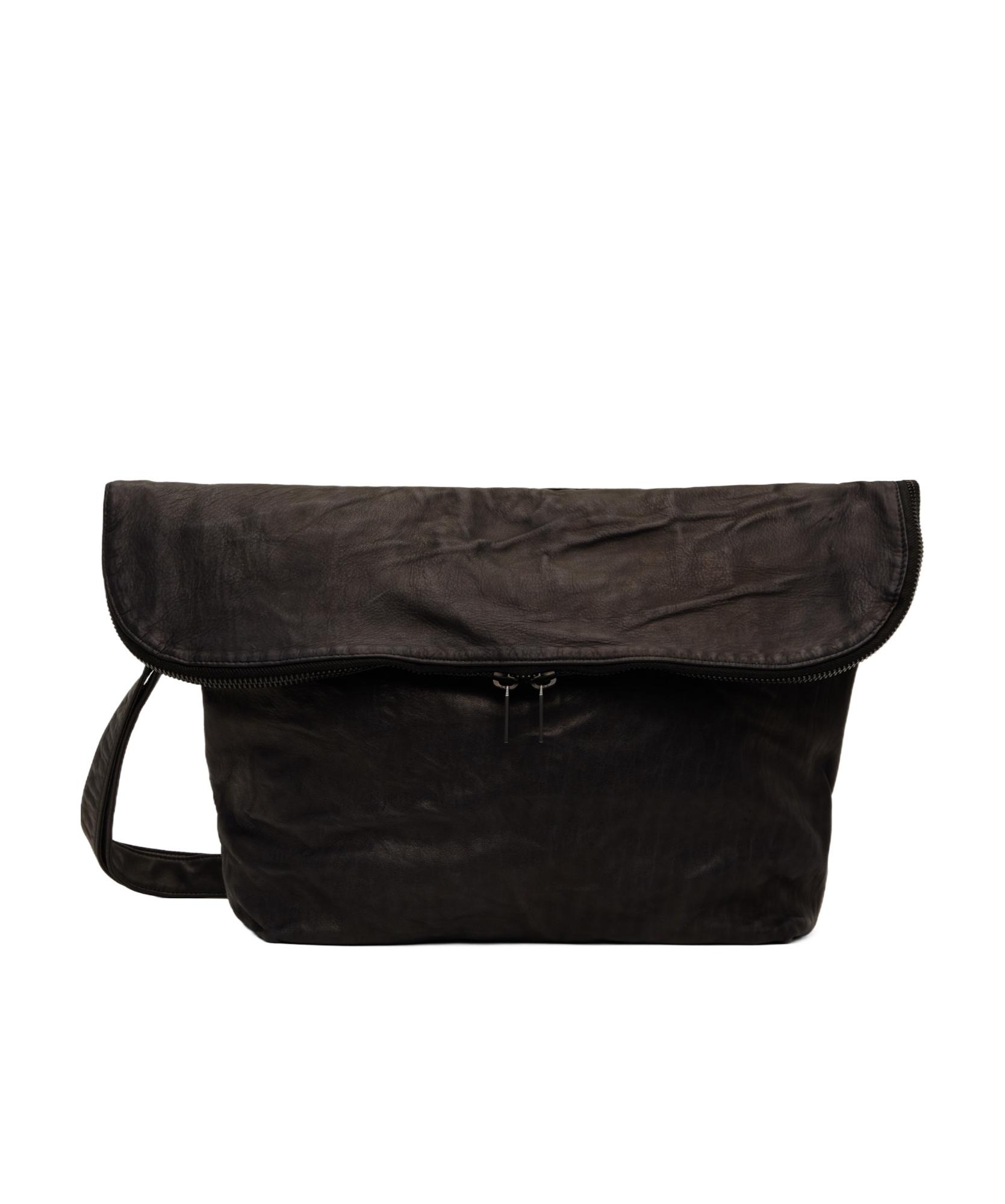 Yohji Yamamoto Messenger bags for Men | Online Sale up to 48 Yohji Yamamoto Messenger bags for Men | Online Sale up to 48