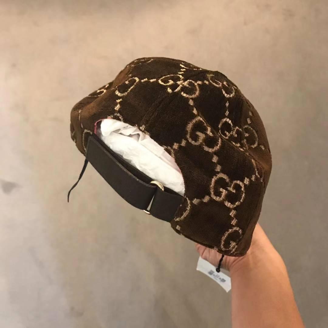 GUCCI GGベルベット キャップ ベロア Gucci Gg Velvet Baseball Hat in Brown | Lyst