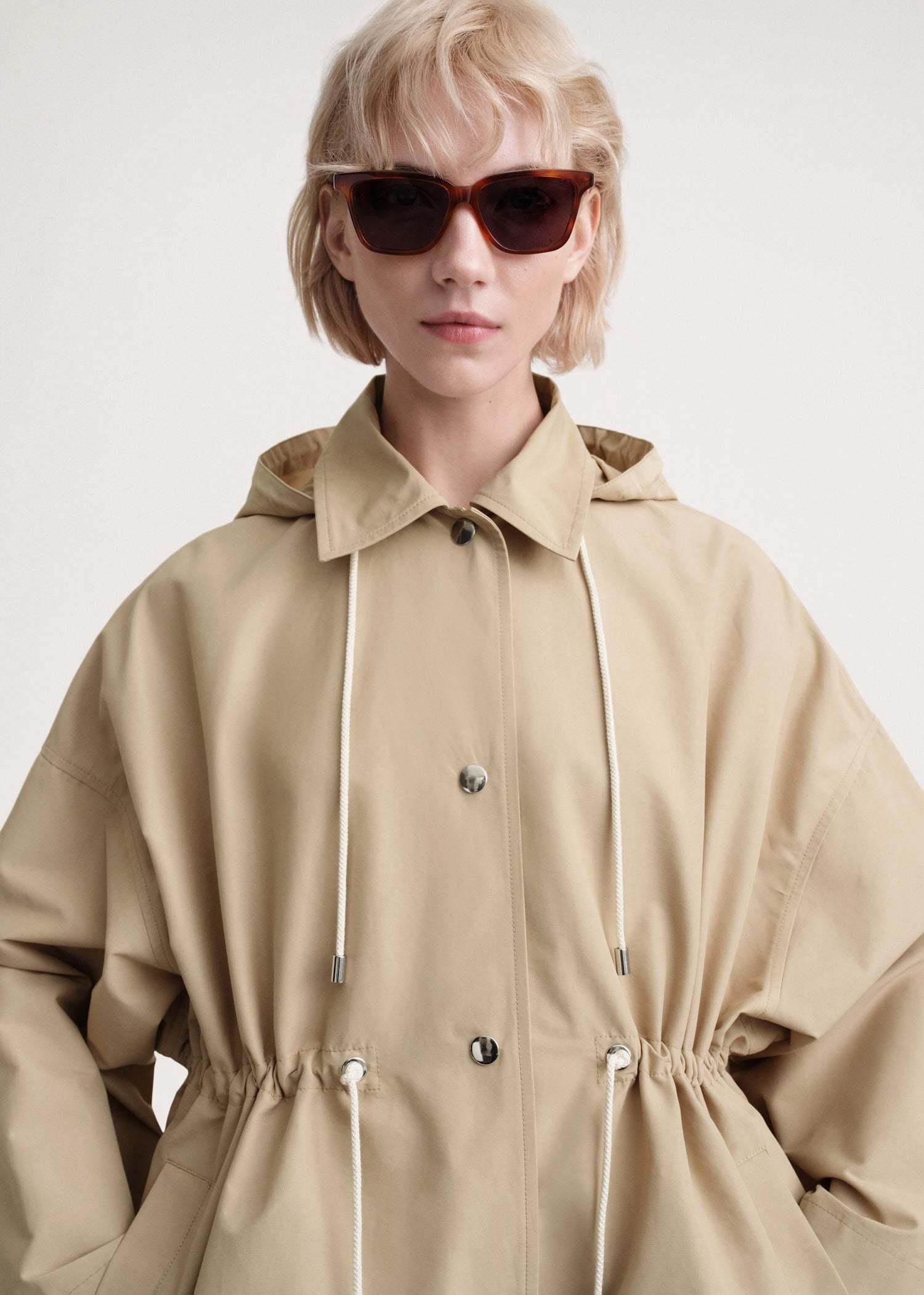 TOTEME Hooded Drawstring Parka in Natural | Lyst