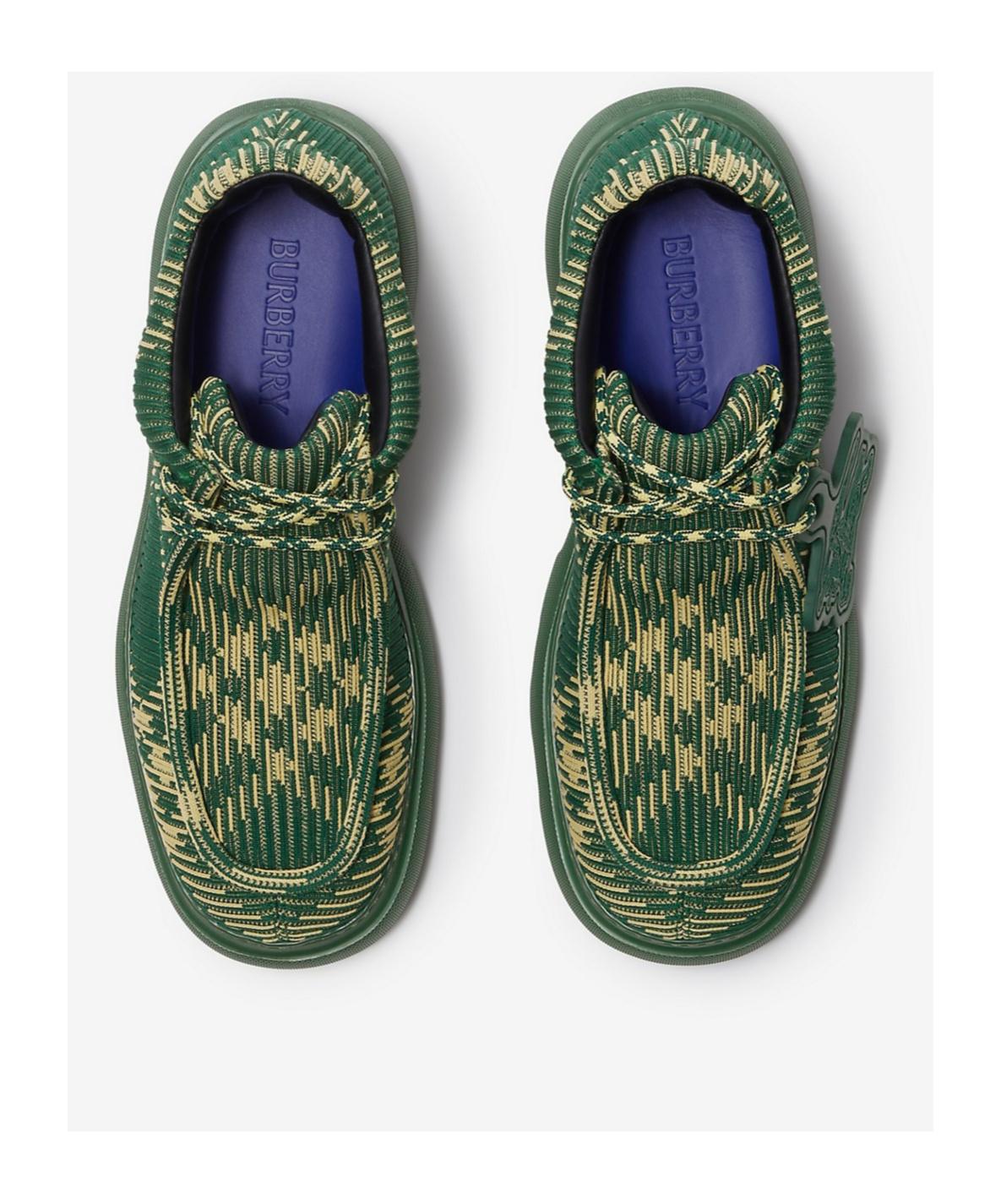 【送料&関税込】Burberry Ekd Check-printed Lace-up Derby Sho Burberry Ekd Check-Printed Lace-Up Derby Shoes in Green for