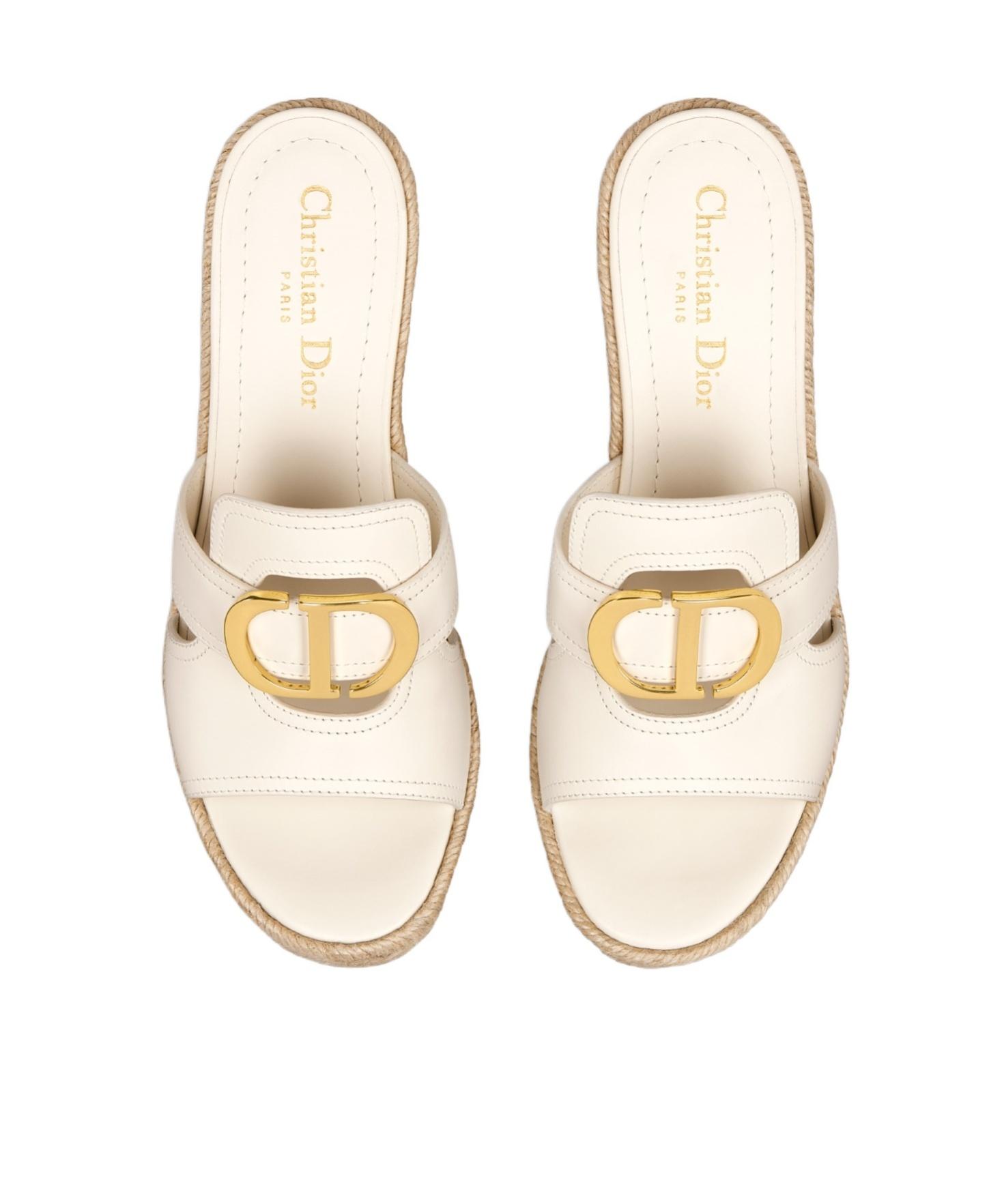 Dior 30 Montaigne Wedge Slide in White | Lyst