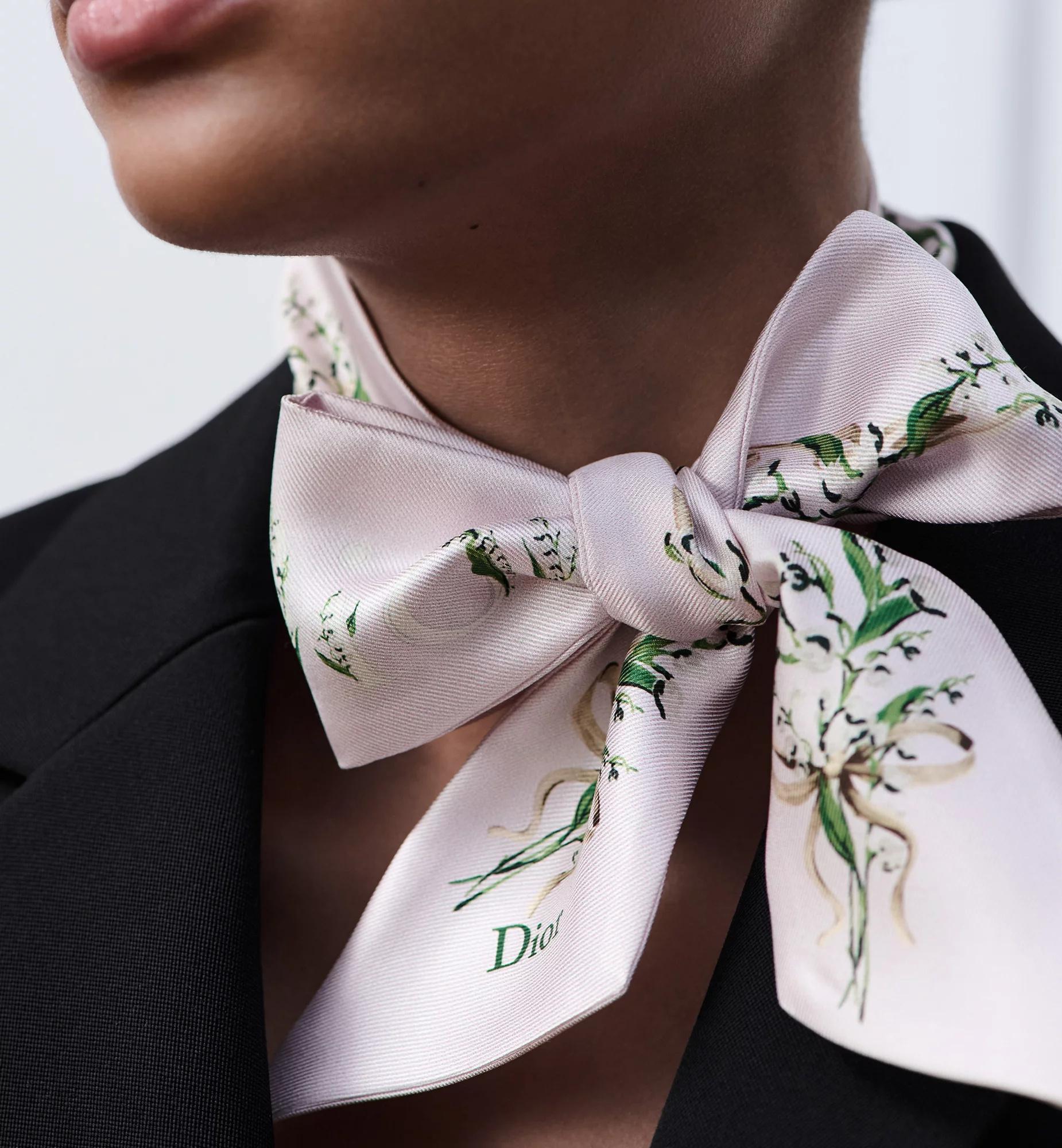 Dior Lily Of The Valley Mitzah Scarf in White | Lyst UK