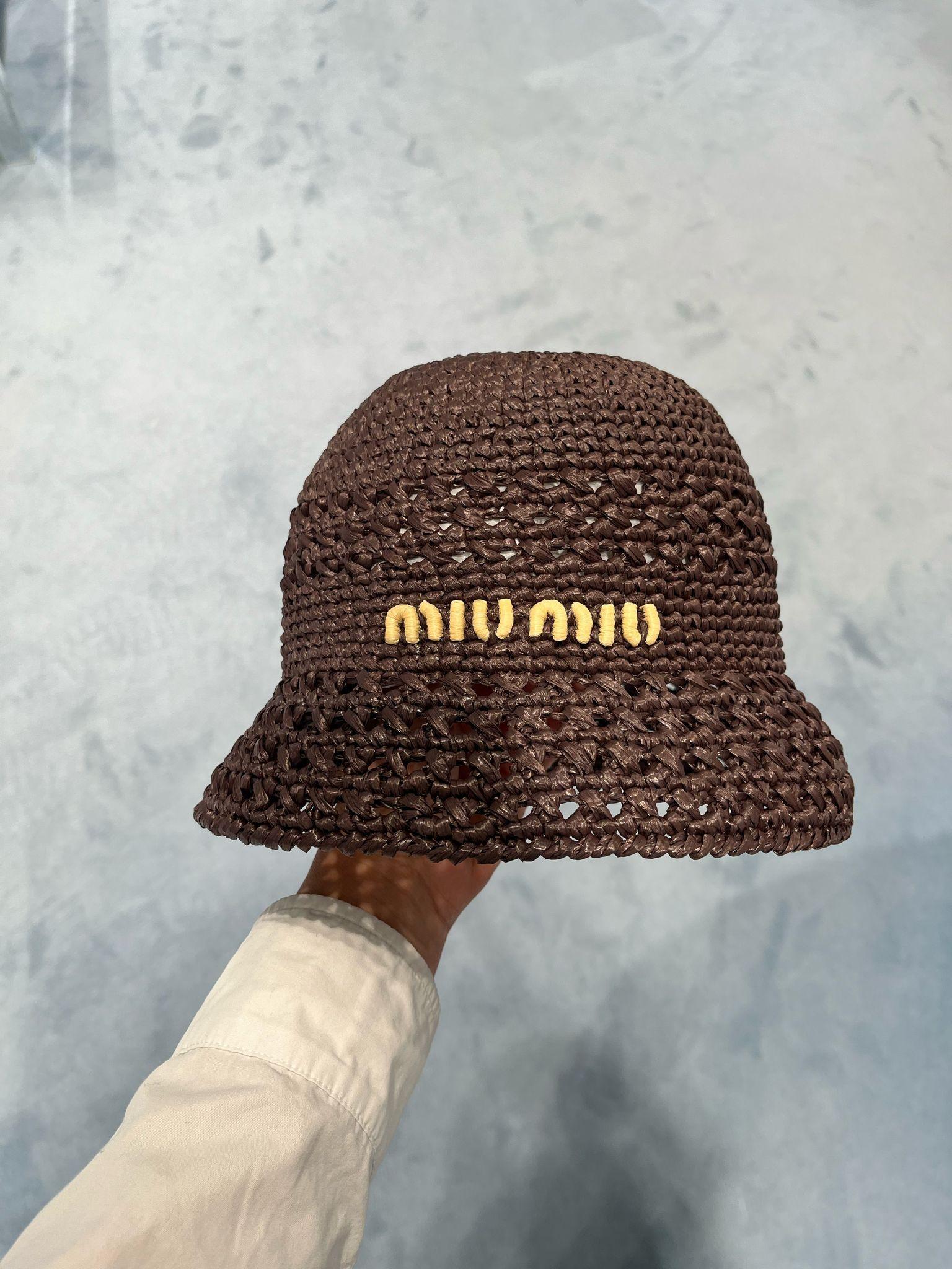 【MIU MIU】Crochet Lapia Bucket Hat/追跡+関税+全国送料込み Miu Miu Inspired Hand Crocheted Multicolor Bucket Hat - Etsy